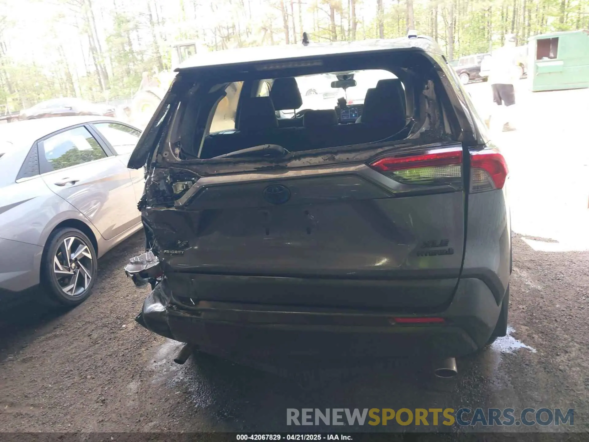 16 Photograph of a damaged car 4T3RWRFVXNU077426 TOYOTA RAV4 HYBRID 2022