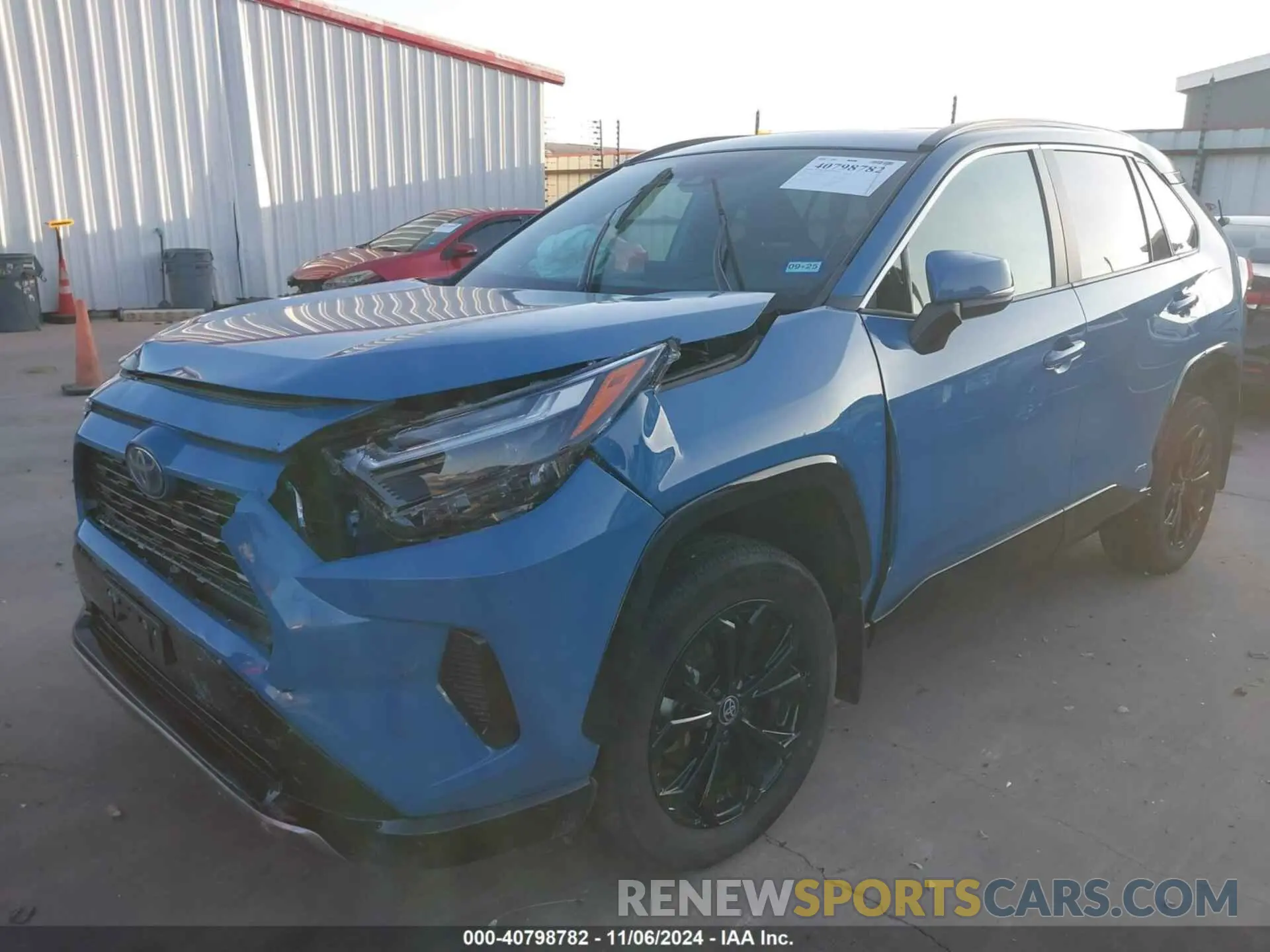 17 Photograph of a damaged car 4T3T6RFV0NU084309 TOYOTA RAV4 HYBRID 2022