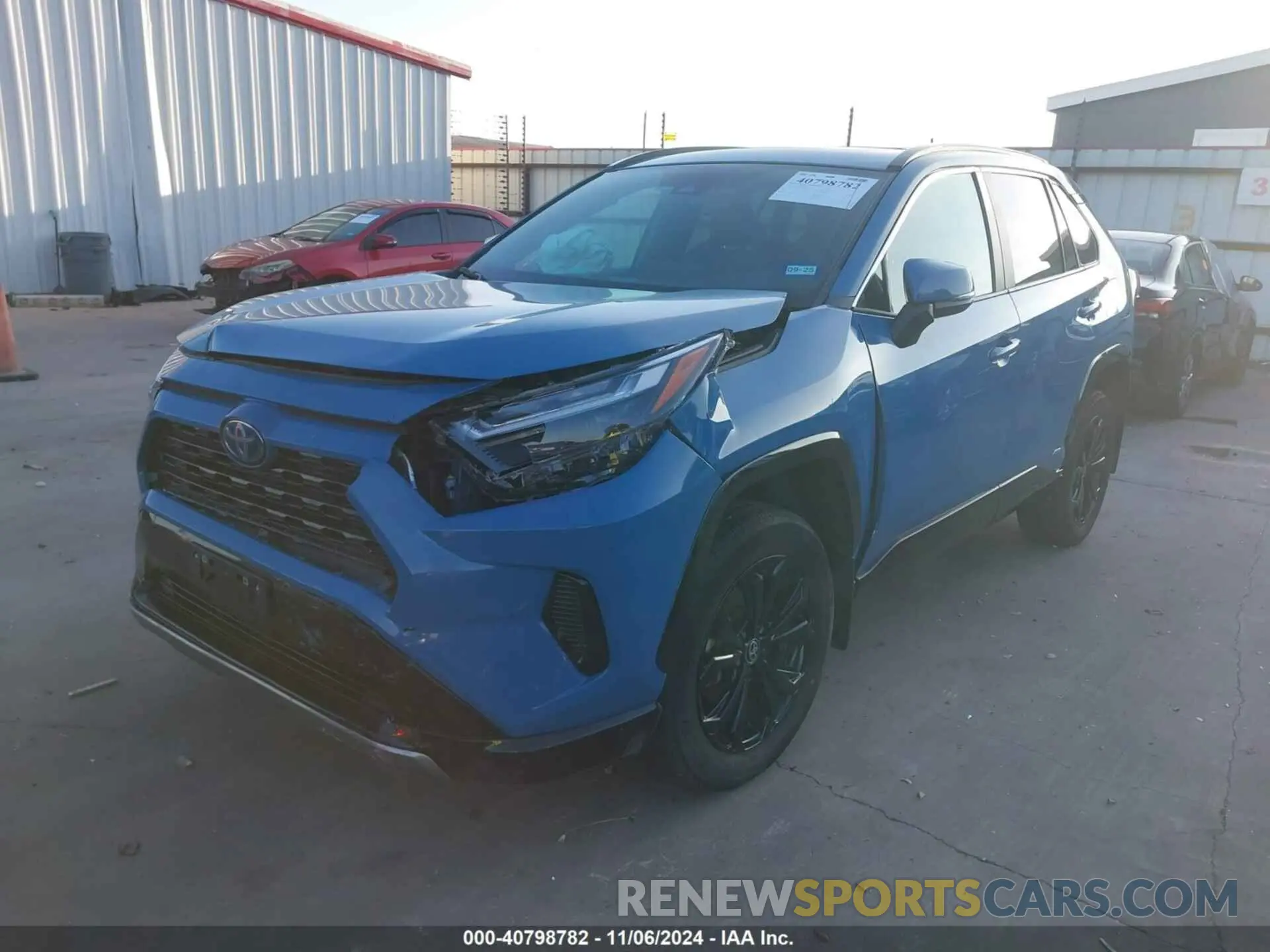 2 Photograph of a damaged car 4T3T6RFV0NU084309 TOYOTA RAV4 HYBRID 2022
