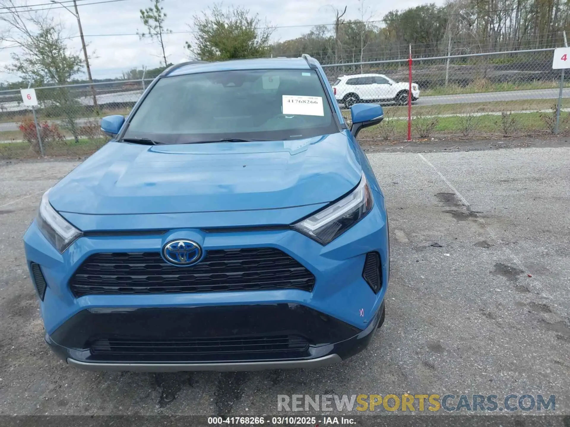 12 Photograph of a damaged car 4T3T6RFV8NU078743 TOYOTA RAV4 HYBRID 2022