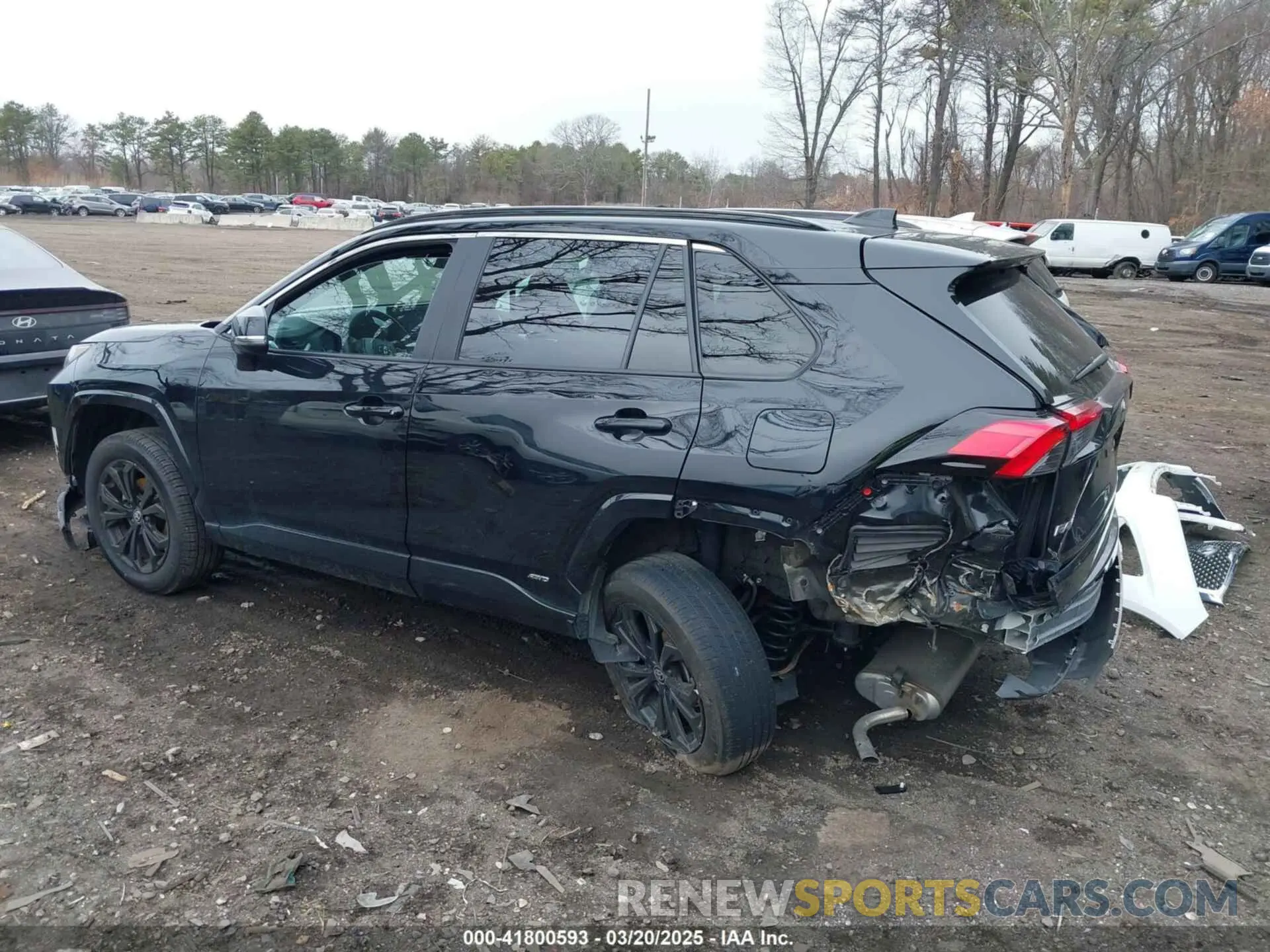14 Photograph of a damaged car 4T3T6RFV8NU081545 TOYOTA RAV4 HYBRID 2022
