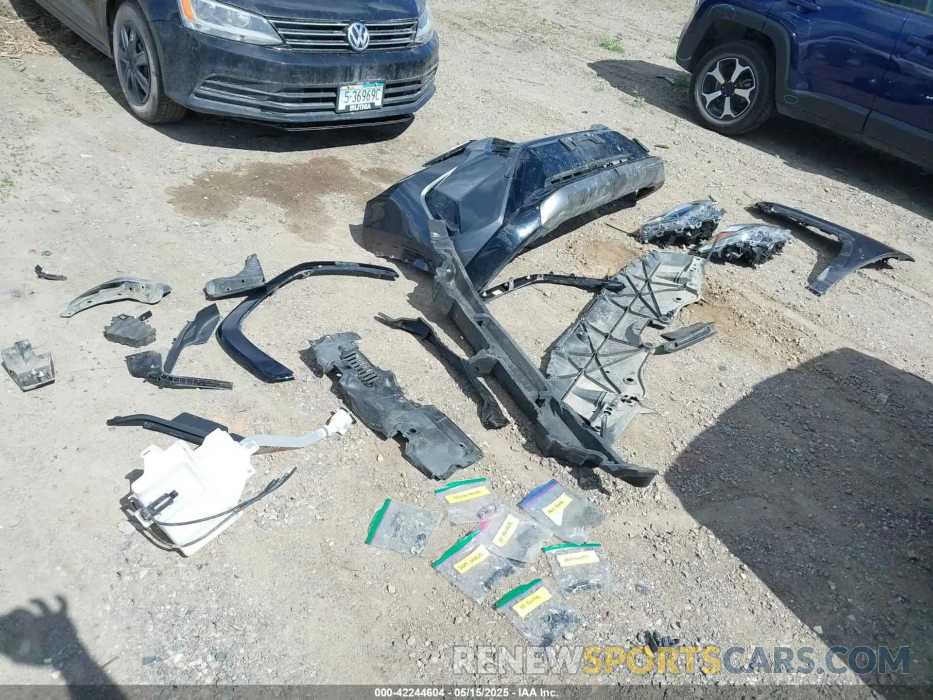 12 Photograph of a damaged car JTM16RFV0ND070012 TOYOTA RAV4 HYBRID 2022
