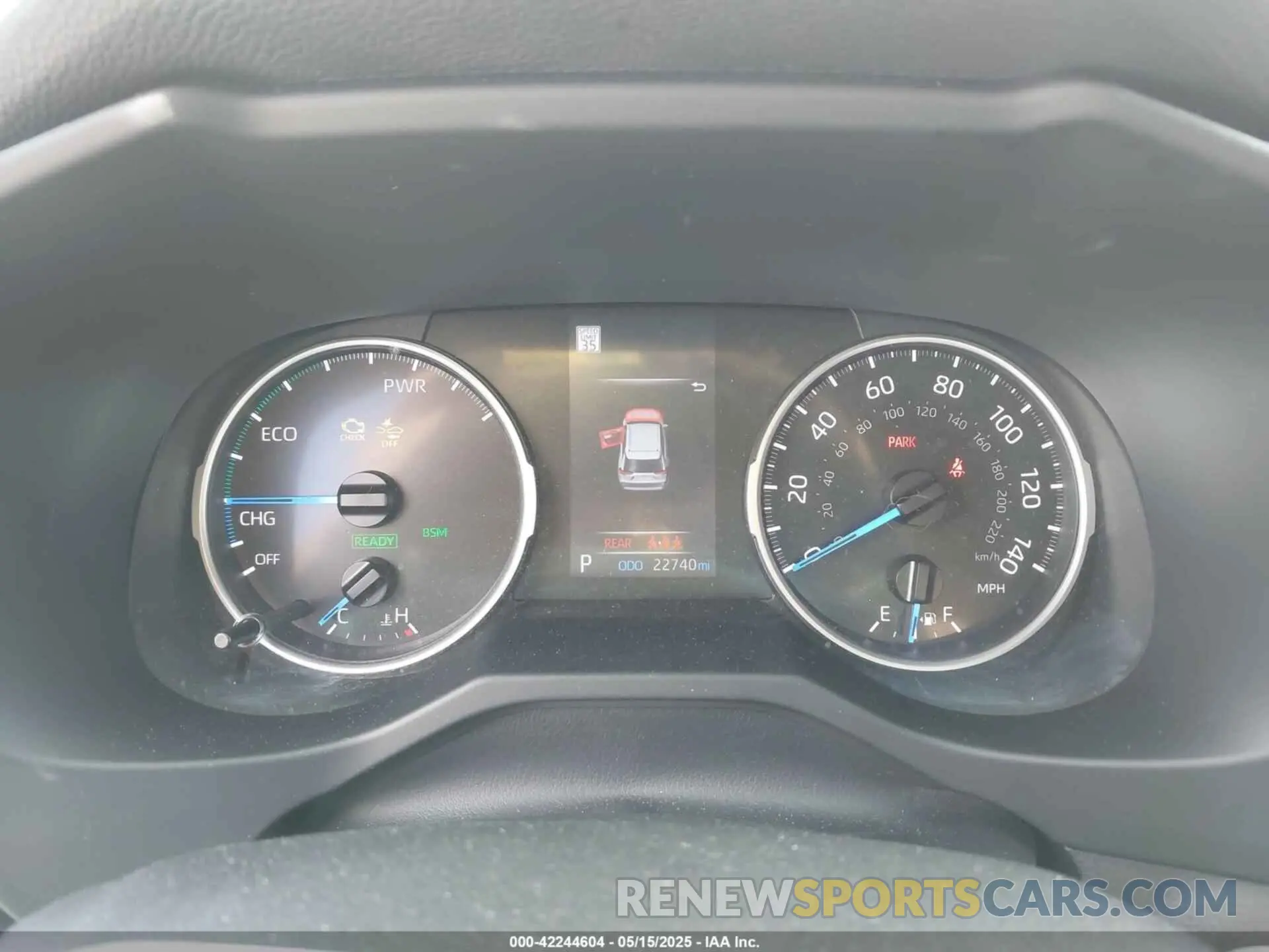 7 Photograph of a damaged car JTM16RFV0ND070012 TOYOTA RAV4 HYBRID 2022