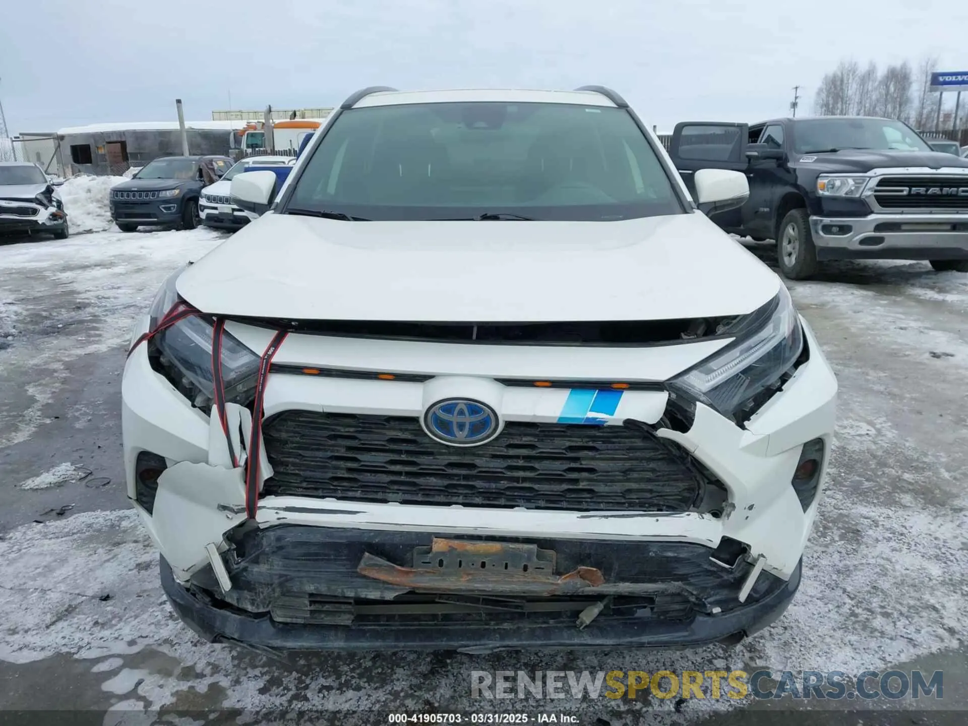 12 Photograph of a damaged car JTM16RFV1ND523702 TOYOTA RAV4 HYBRID 2022