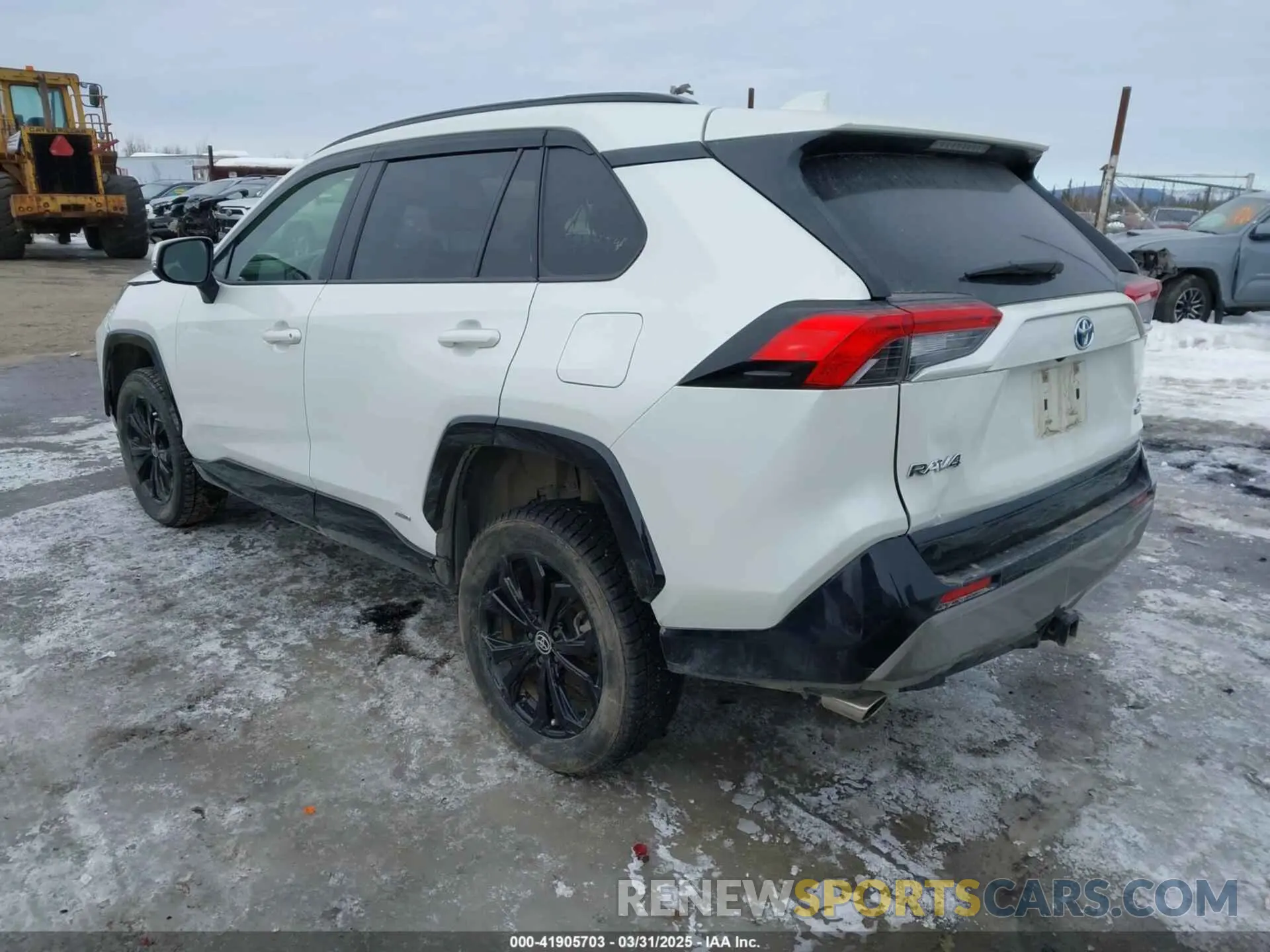 3 Photograph of a damaged car JTM16RFV1ND523702 TOYOTA RAV4 HYBRID 2022