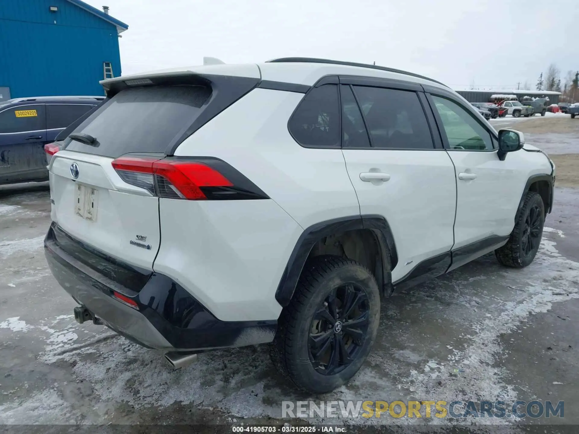 4 Photograph of a damaged car JTM16RFV1ND523702 TOYOTA RAV4 HYBRID 2022
