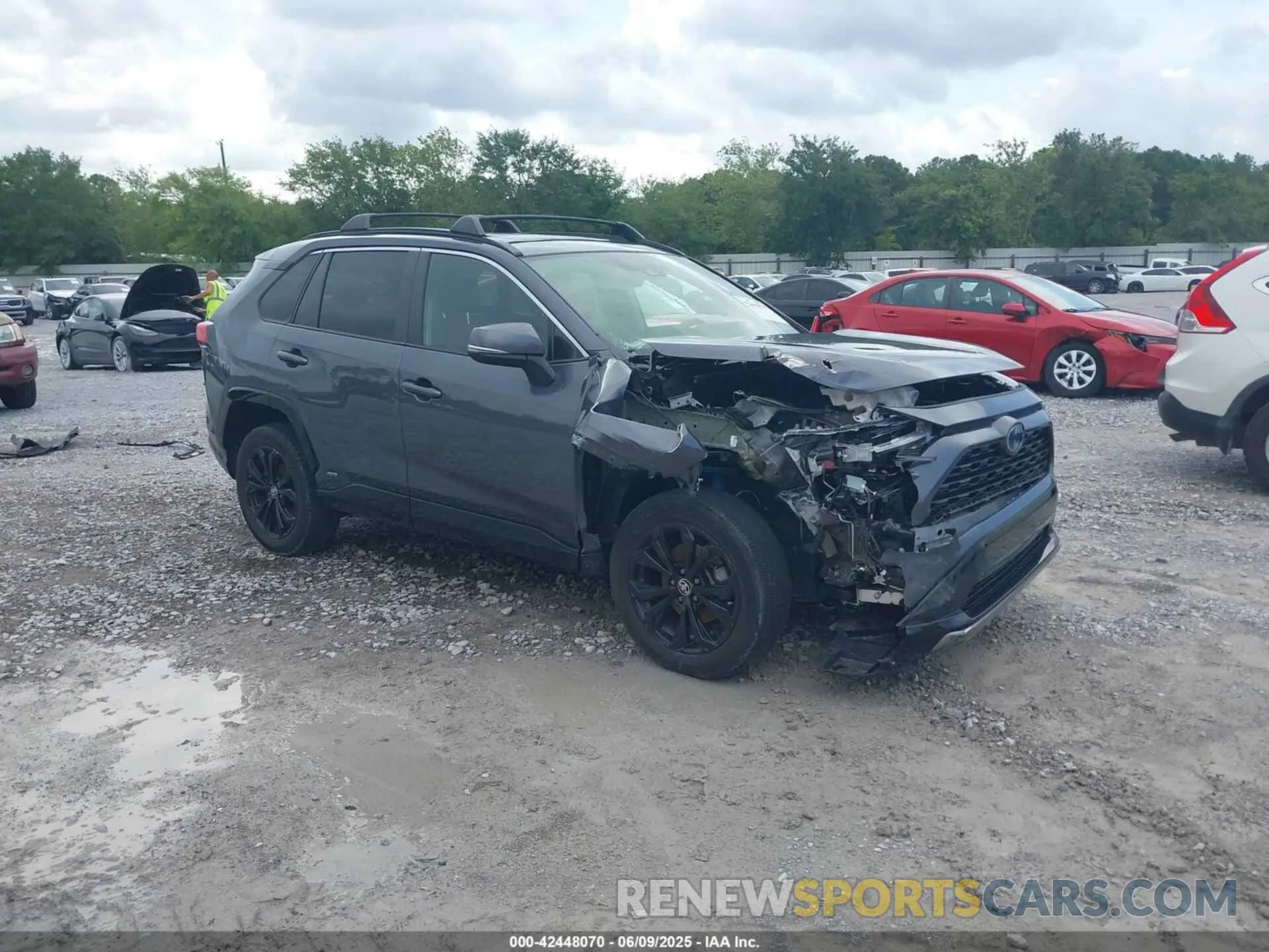 1 Photograph of a damaged car JTM16RFV6ND521976 TOYOTA RAV4 HYBRID 2022