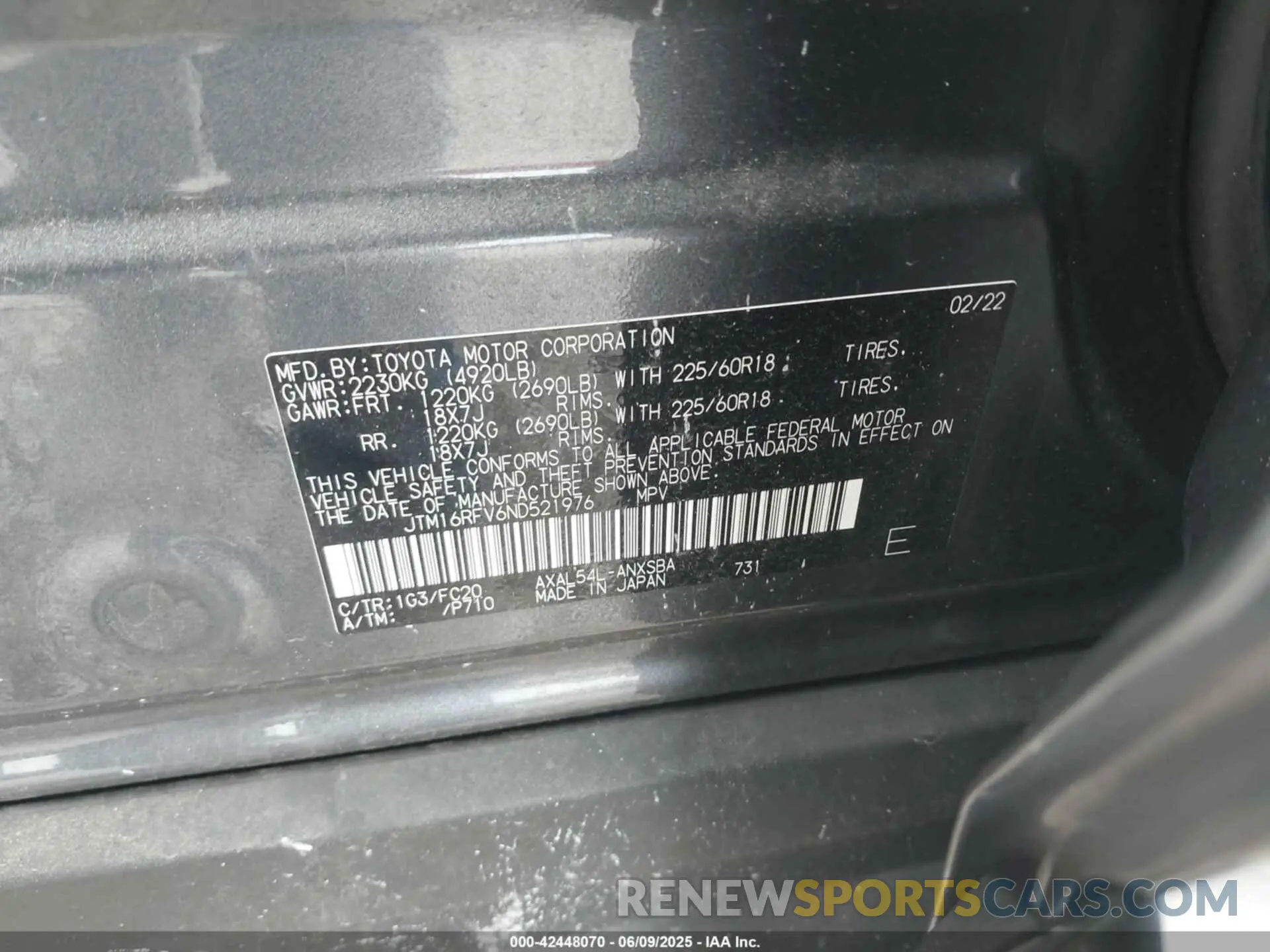 9 Photograph of a damaged car JTM16RFV6ND521976 TOYOTA RAV4 HYBRID 2022
