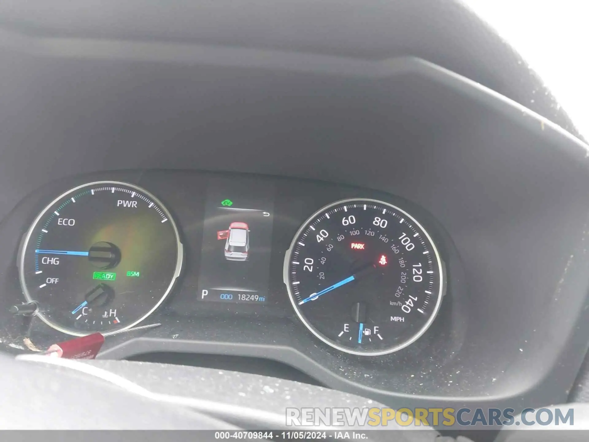 7 Photograph of a damaged car JTM16RFV6NJ015596 TOYOTA RAV4 HYBRID 2022