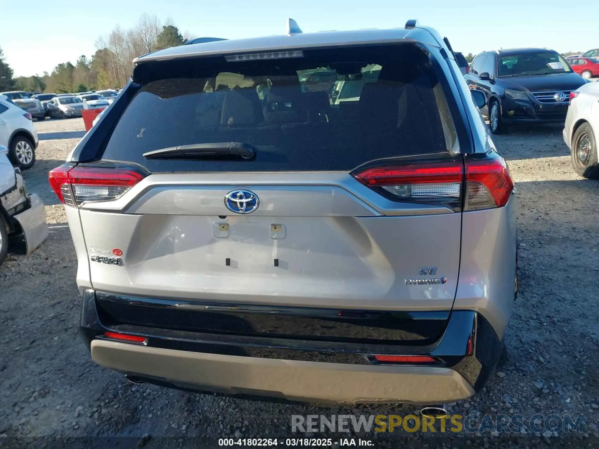 16 Photograph of a damaged car JTM16RFV7ND069018 TOYOTA RAV4 HYBRID 2022