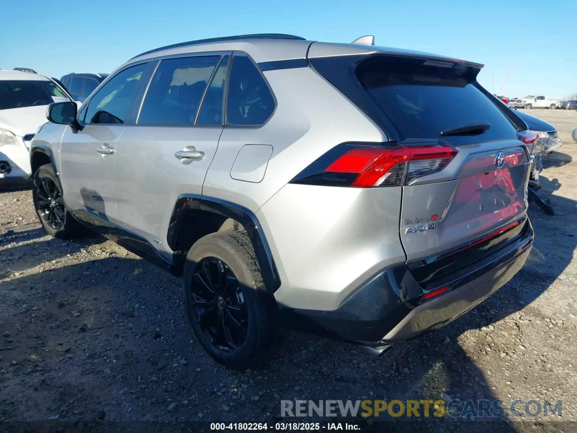 3 Photograph of a damaged car JTM16RFV7ND069018 TOYOTA RAV4 HYBRID 2022