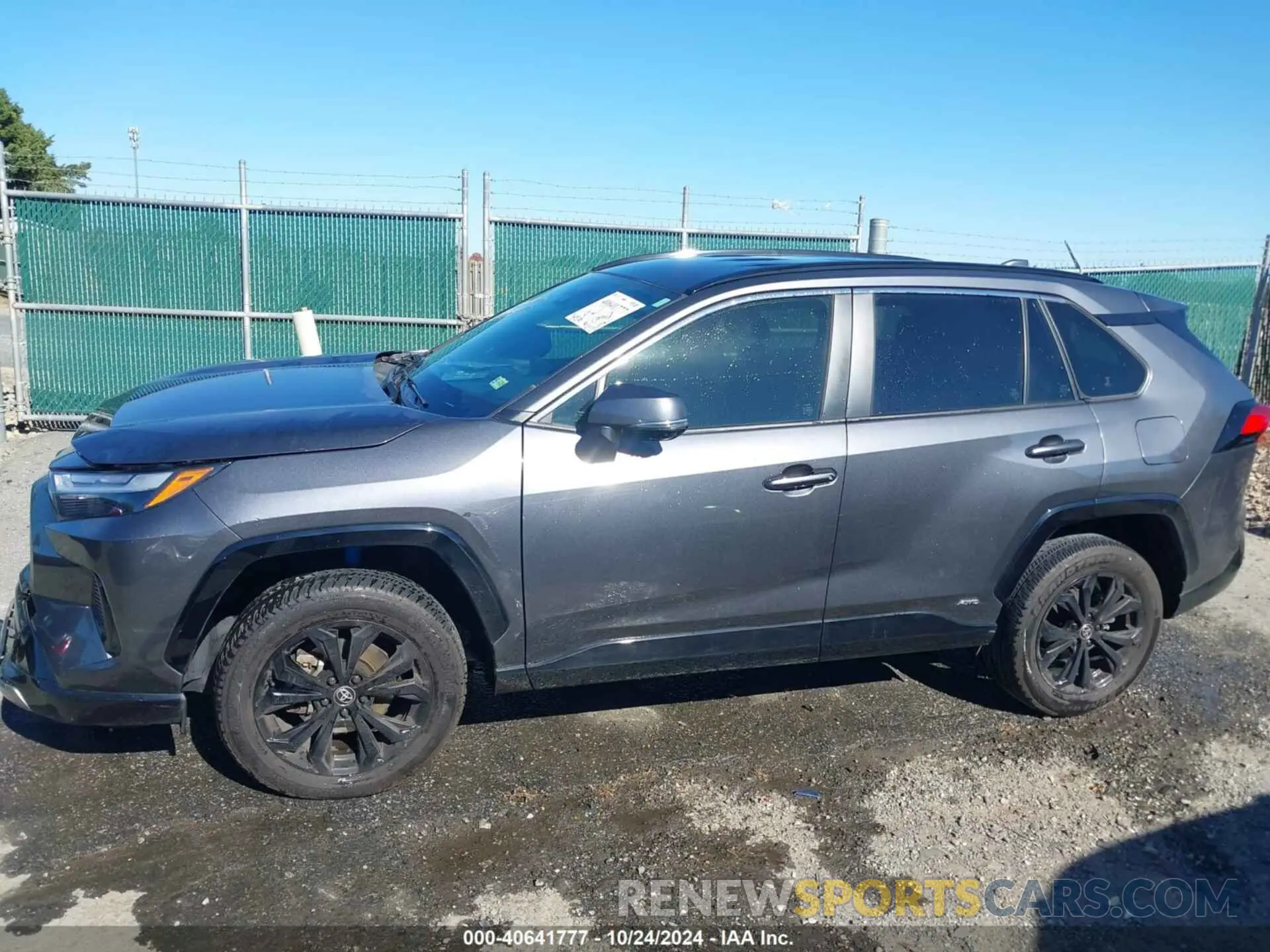 15 Photograph of a damaged car JTM16RFV7ND069228 TOYOTA RAV4 HYBRID 2022