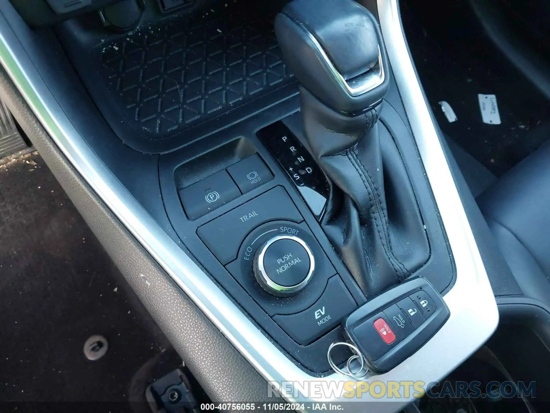 11 Photograph of a damaged car JTMB6RFV1ND073764 TOYOTA RAV4 HYBRID 2022