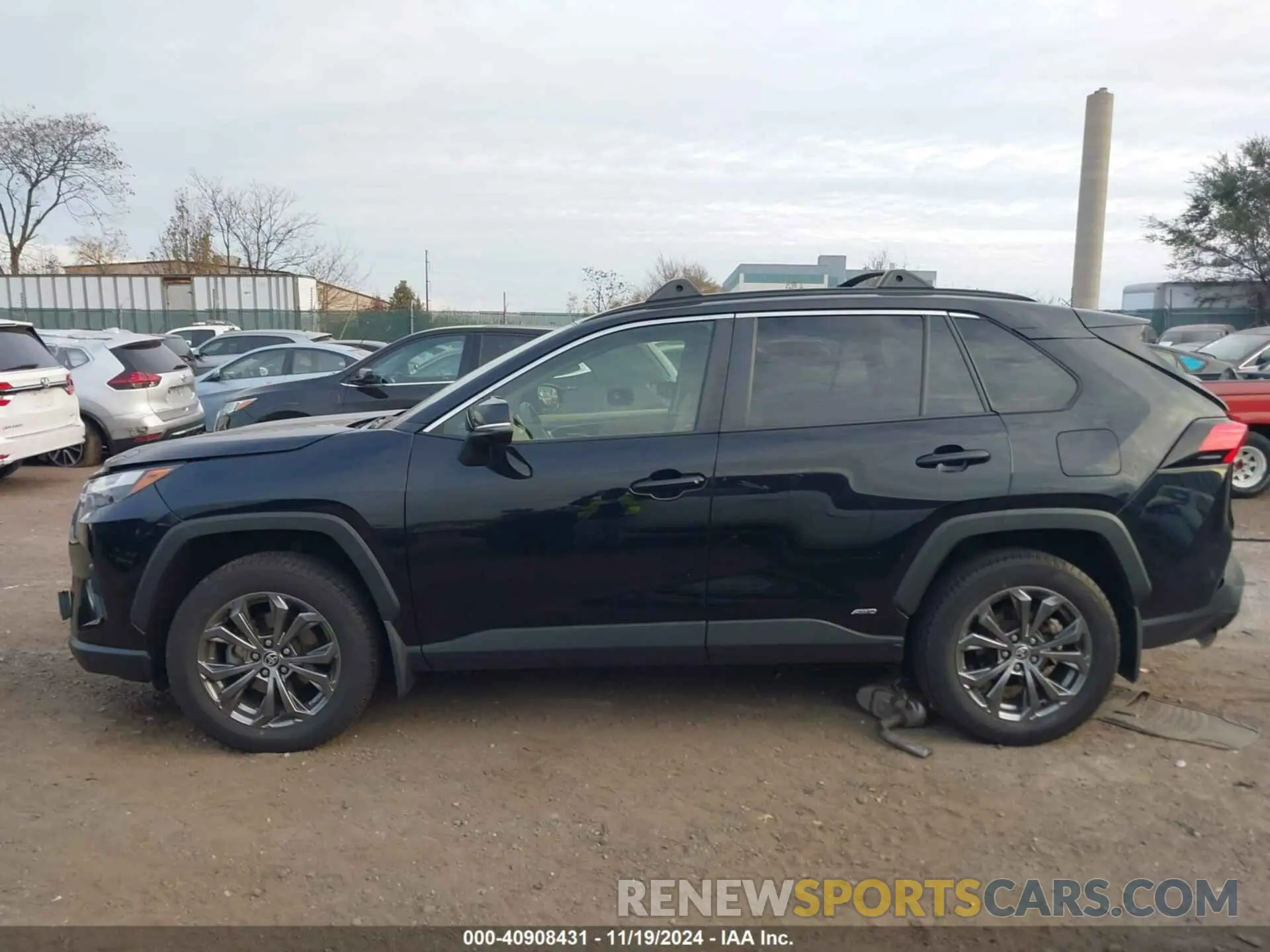 14 Photograph of a damaged car JTMB6RFV3ND050728 TOYOTA RAV4 HYBRID 2022