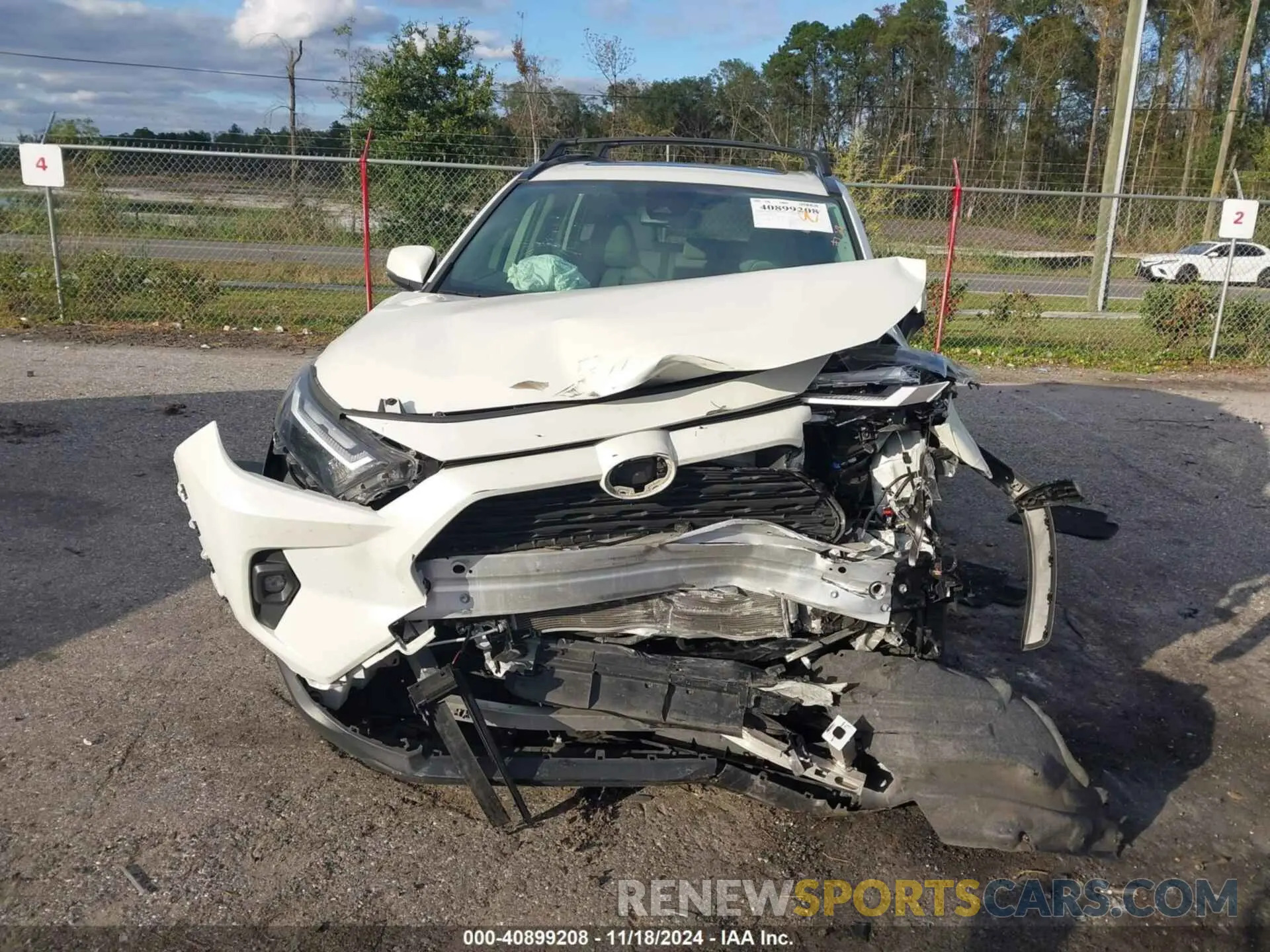 11 Photograph of a damaged car JTMB6RFV7ND533283 TOYOTA RAV4 HYBRID 2022