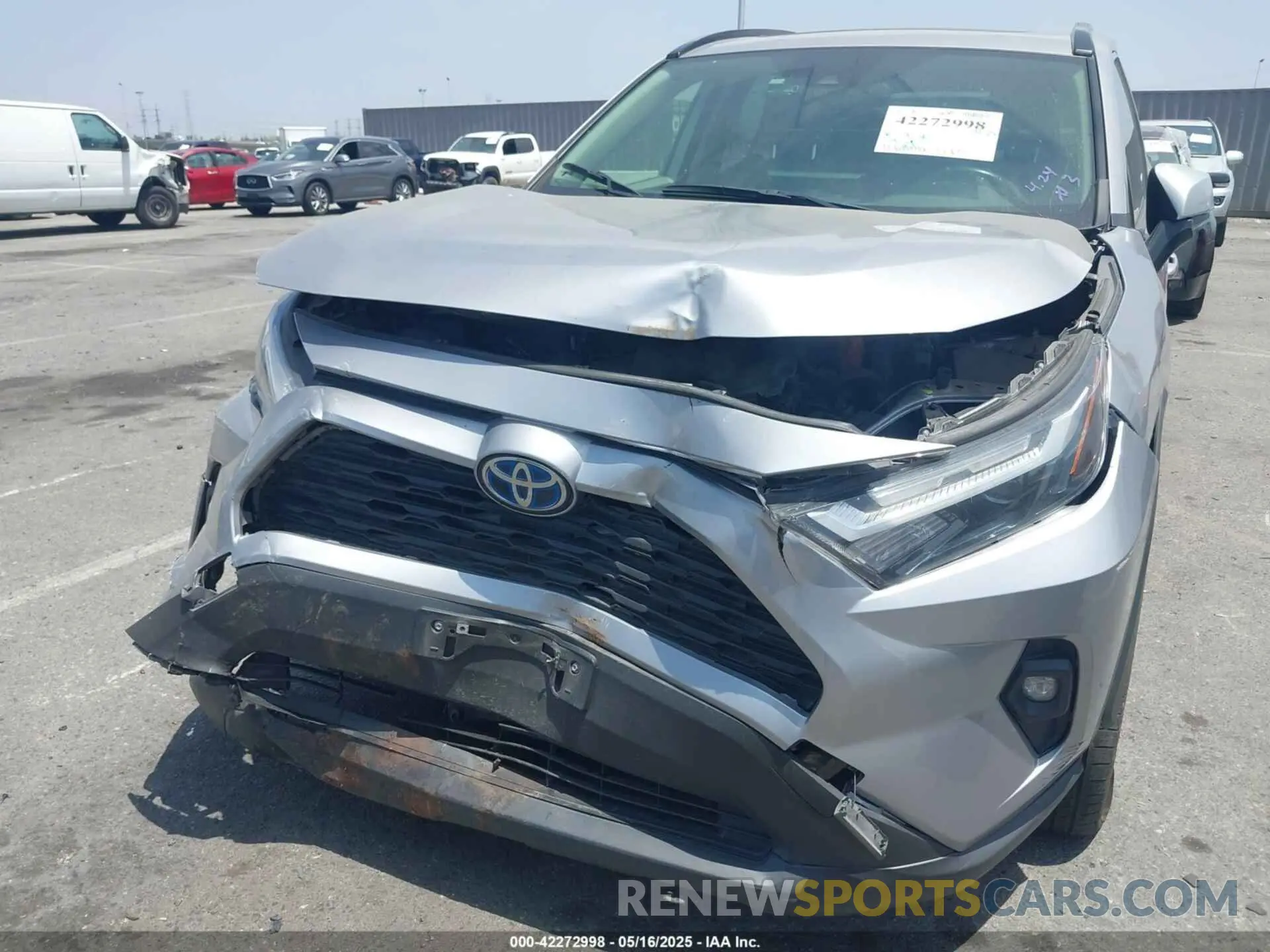 6 Photograph of a damaged car JTMB6RFV8ND056654 TOYOTA RAV4 HYBRID 2022