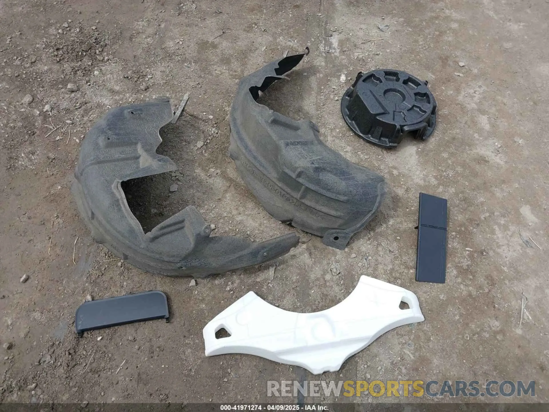 12 Photograph of a damaged car JTMB6RFV9ND065377 TOYOTA RAV4 HYBRID 2022