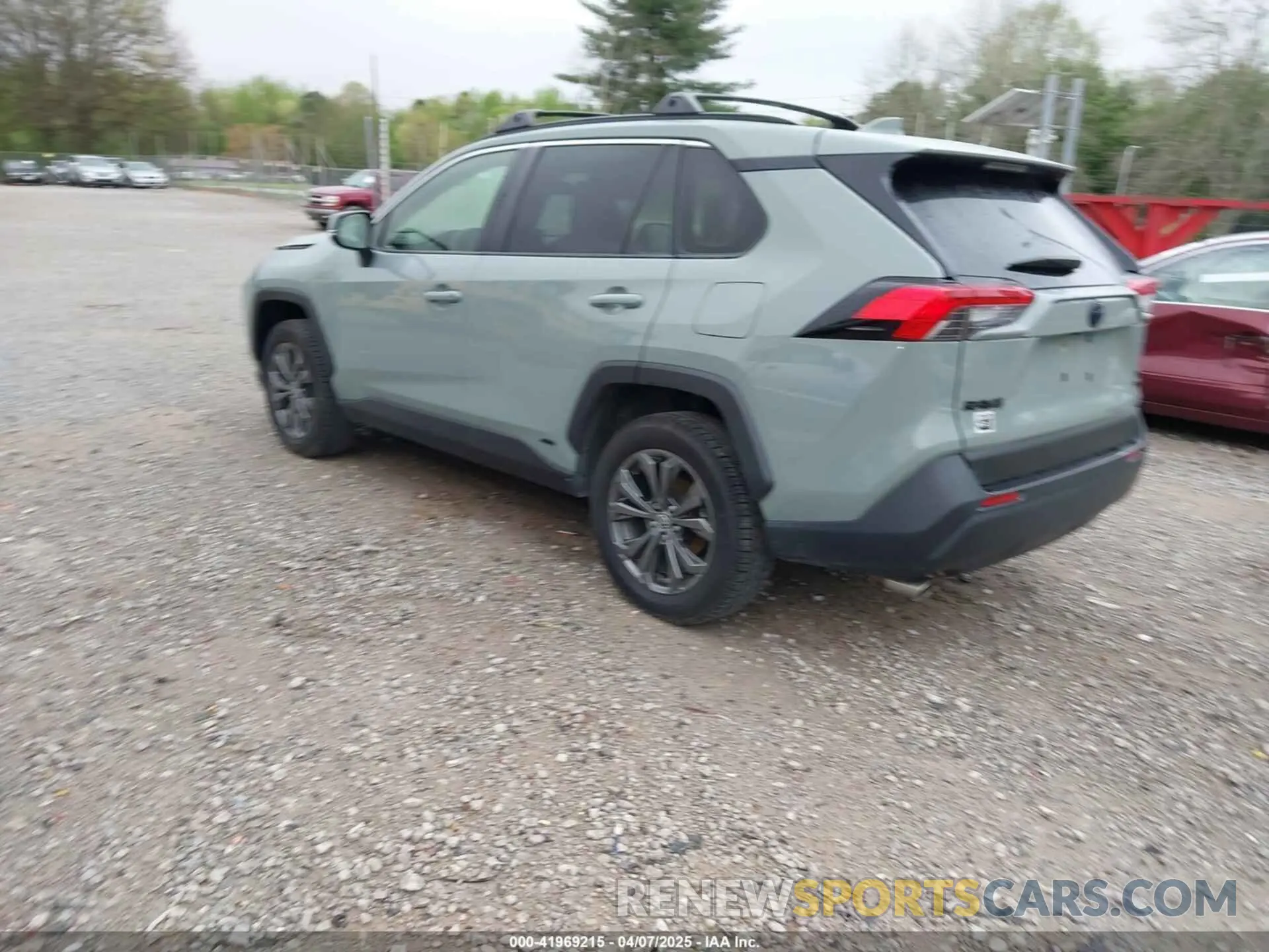 3 Photograph of a damaged car JTMB6RFVXND052153 TOYOTA RAV4 HYBRID 2022