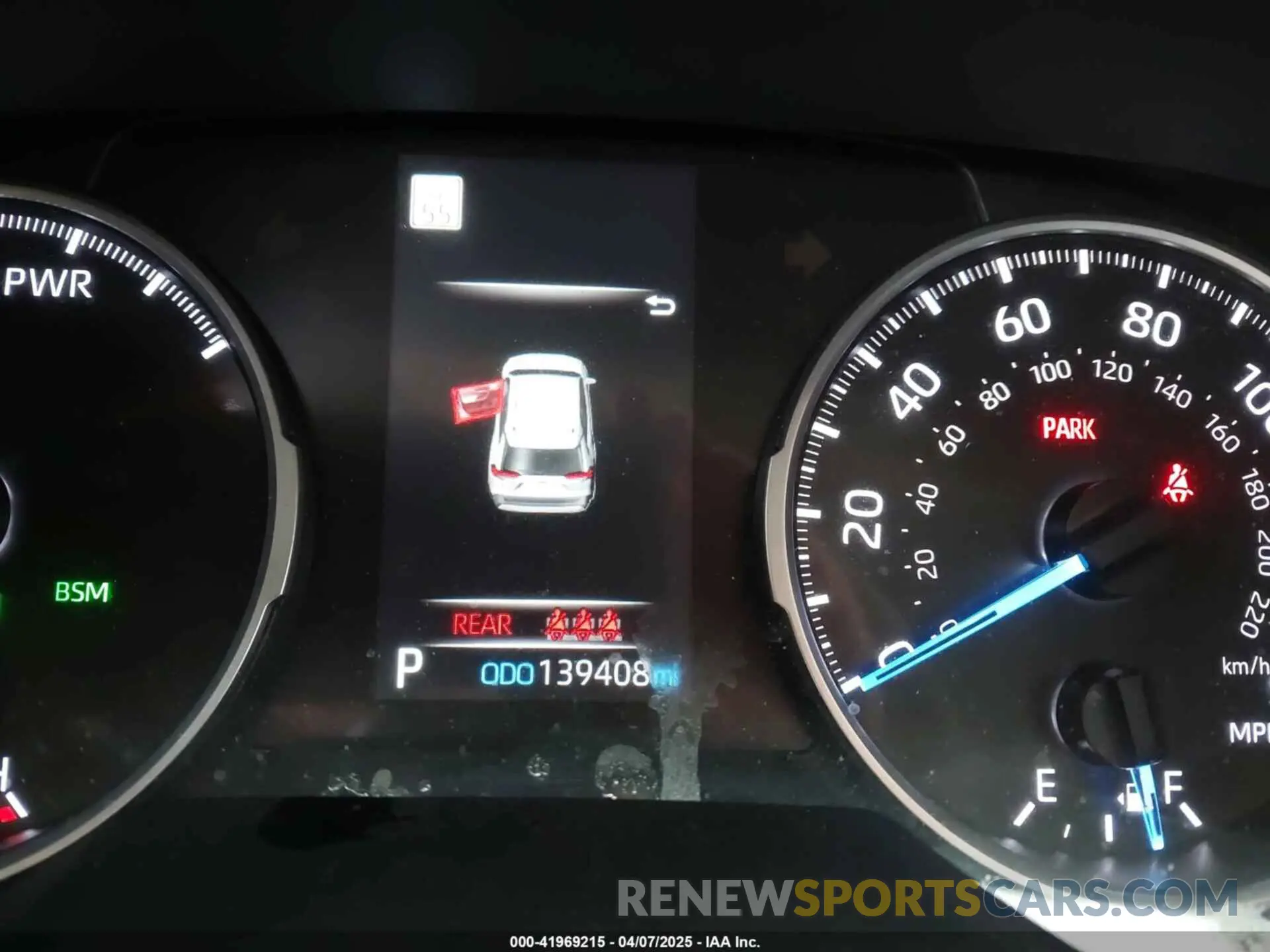 7 Photograph of a damaged car JTMB6RFVXND052153 TOYOTA RAV4 HYBRID 2022