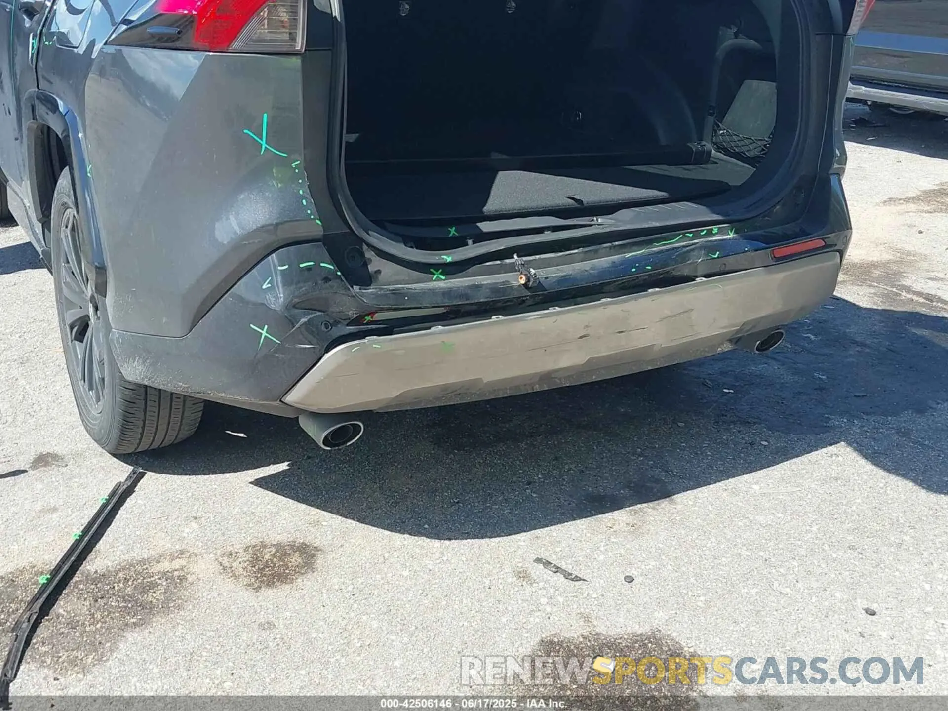 6 Photograph of a damaged car JTME6RFV0ND526690 TOYOTA RAV4 HYBRID 2022