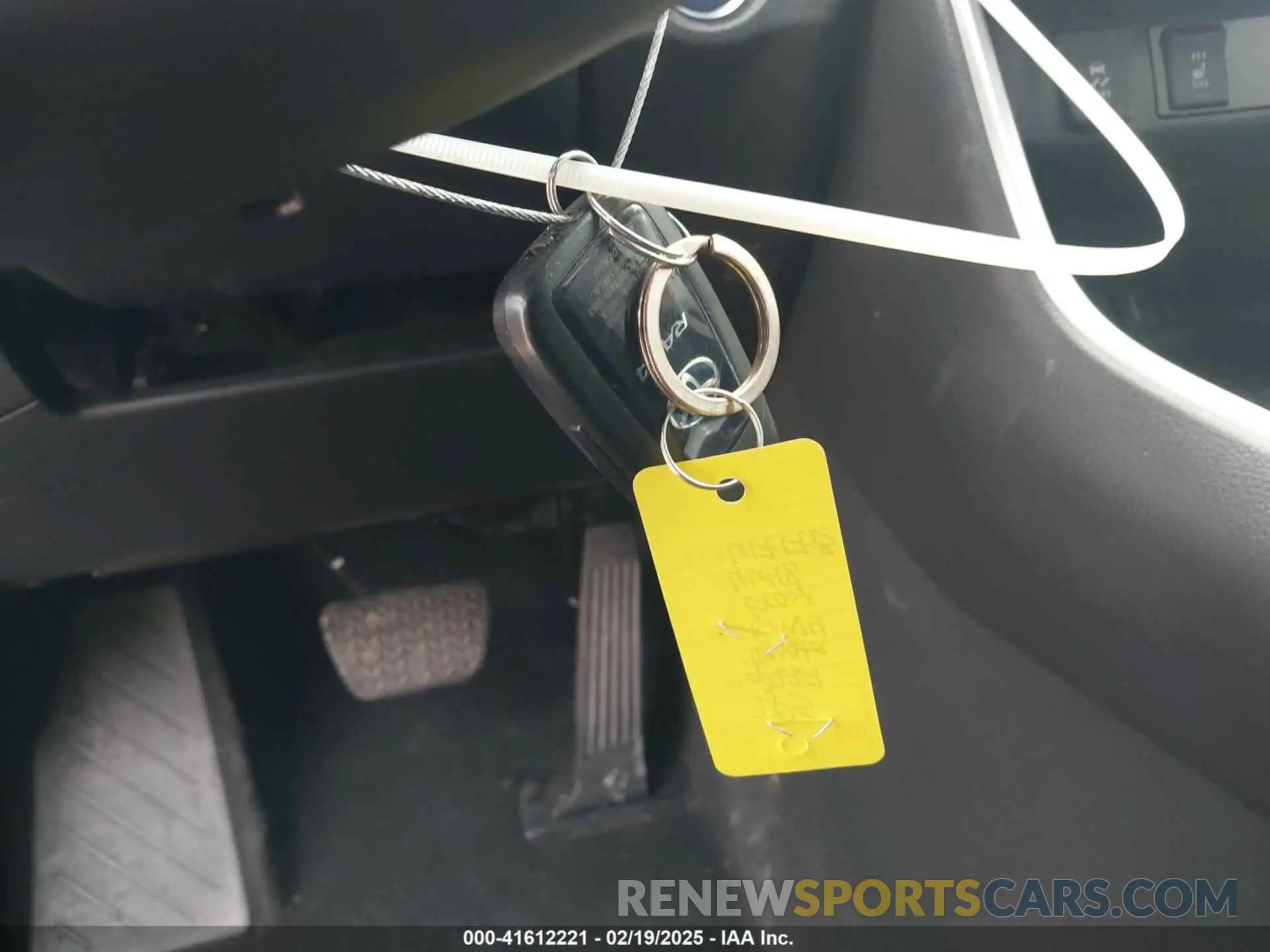 11 Photograph of a damaged car JTME6RFV1ND526648 TOYOTA RAV4 HYBRID 2022