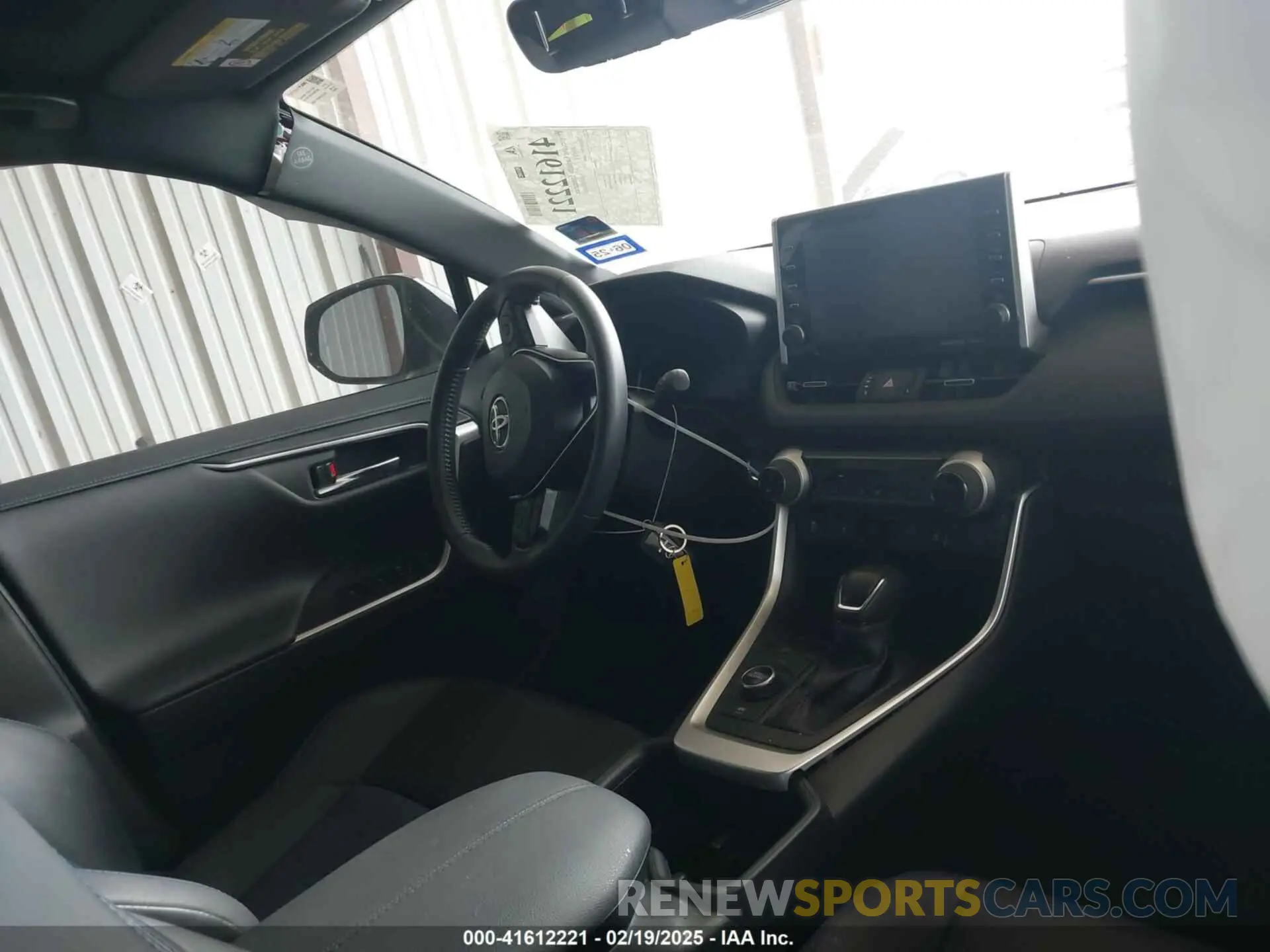 5 Photograph of a damaged car JTME6RFV1ND526648 TOYOTA RAV4 HYBRID 2022