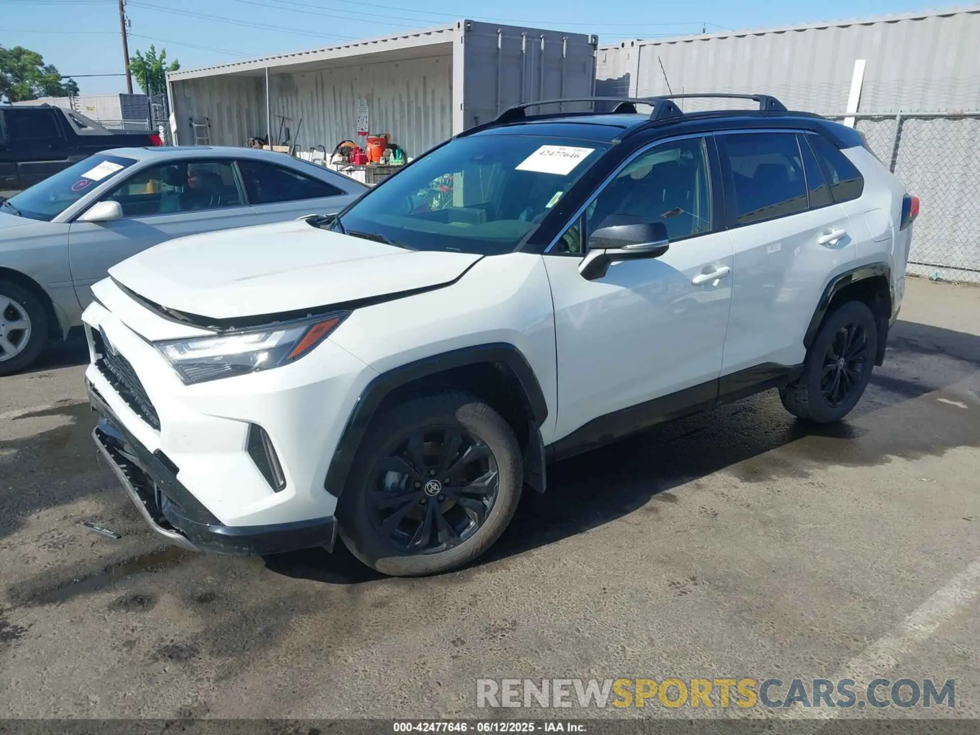 2 Photograph of a damaged car JTME6RFV9ND534822 TOYOTA RAV4 HYBRID 2022