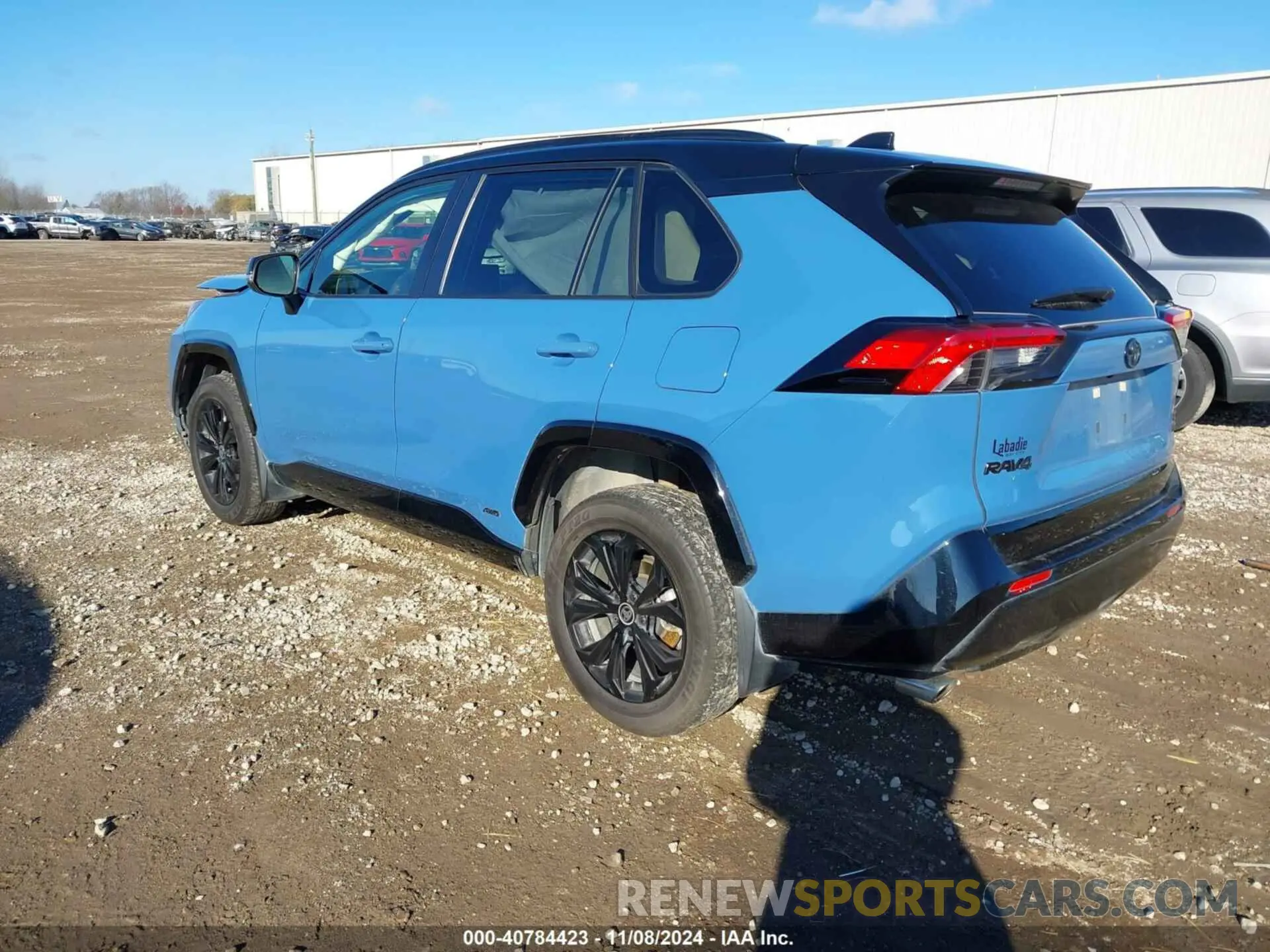 3 Photograph of a damaged car JTME6RFV9NJ023547 TOYOTA RAV4 HYBRID 2022