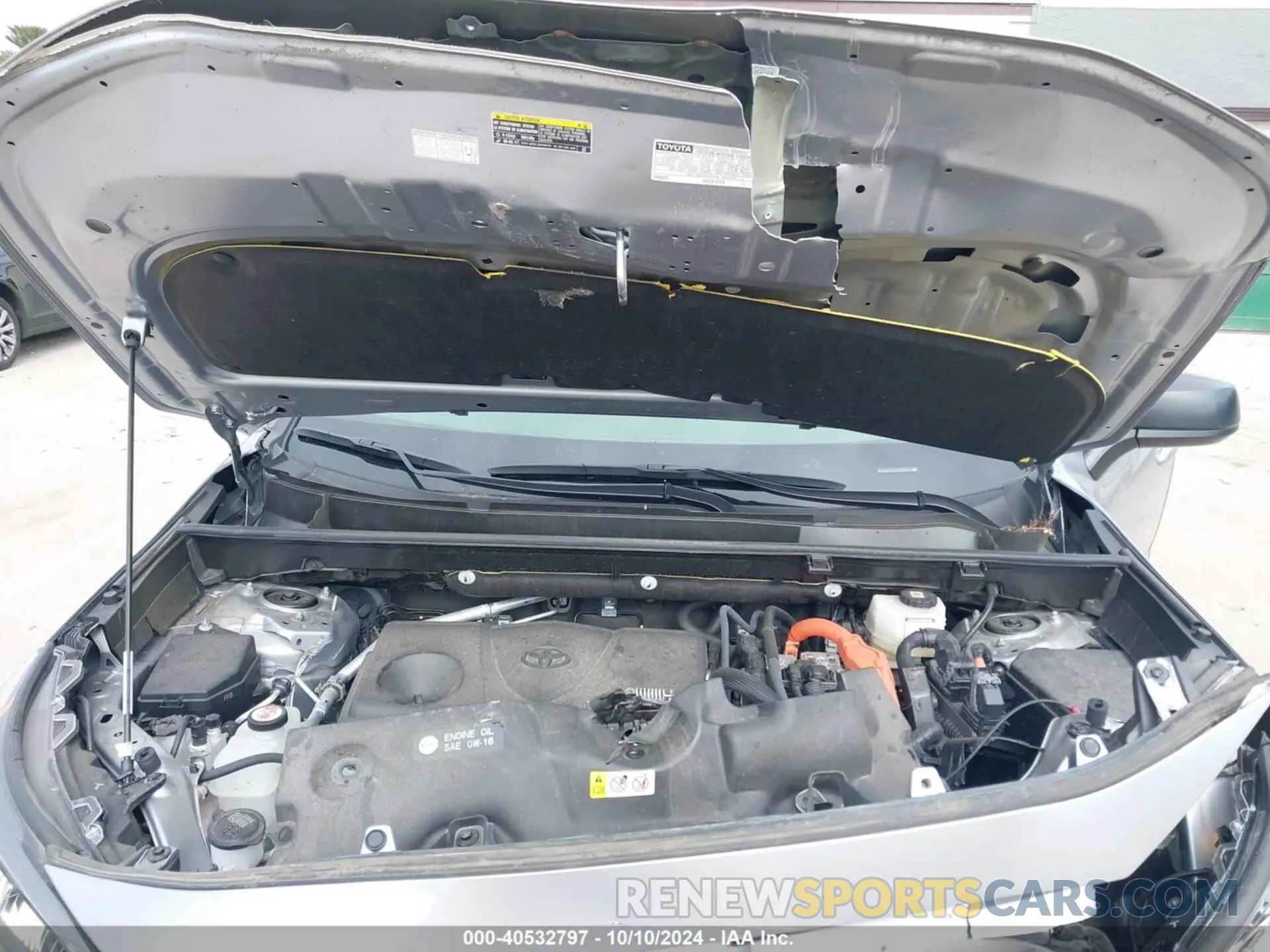 10 Photograph of a damaged car JTMLWRFV2ND149397 TOYOTA RAV4 HYBRID 2022