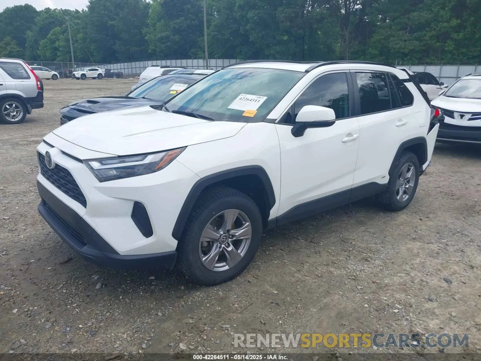 2 Photograph of a damaged car JTMRWRFV4ND566482 TOYOTA RAV4 HYBRID 2022