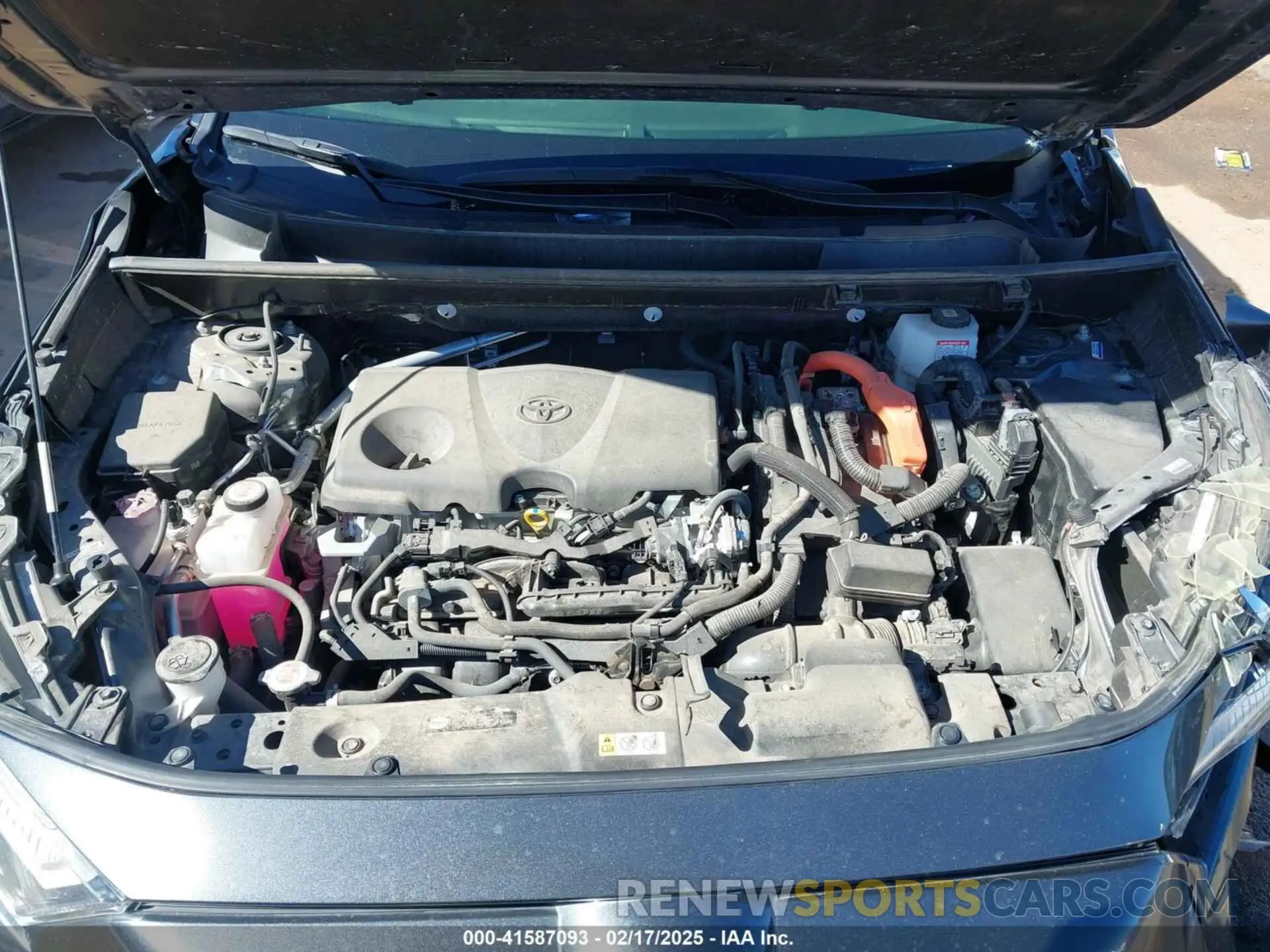 10 Photograph of a damaged car JTMRWRFV6ND165774 TOYOTA RAV4 HYBRID 2022