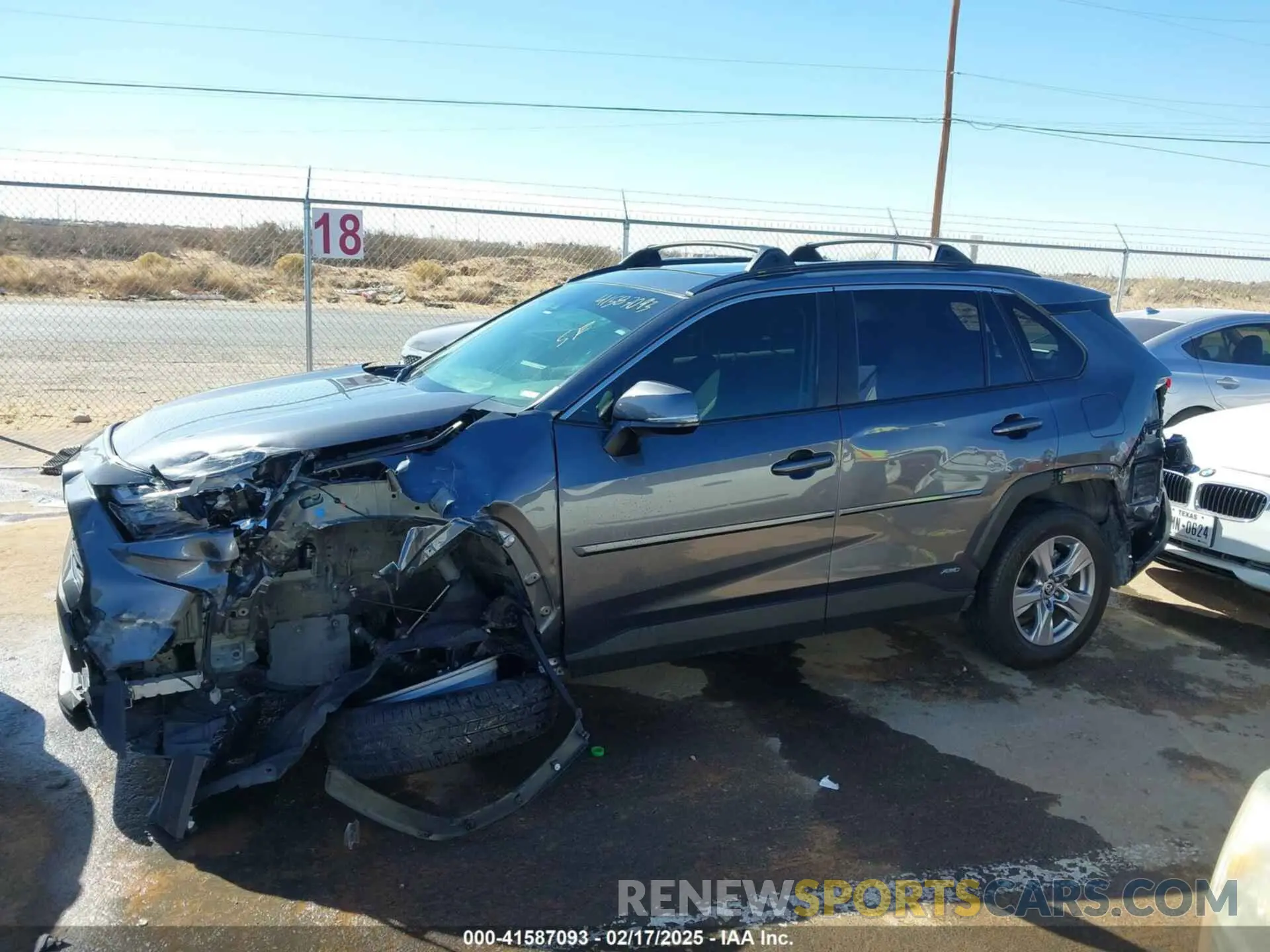 14 Photograph of a damaged car JTMRWRFV6ND165774 TOYOTA RAV4 HYBRID 2022