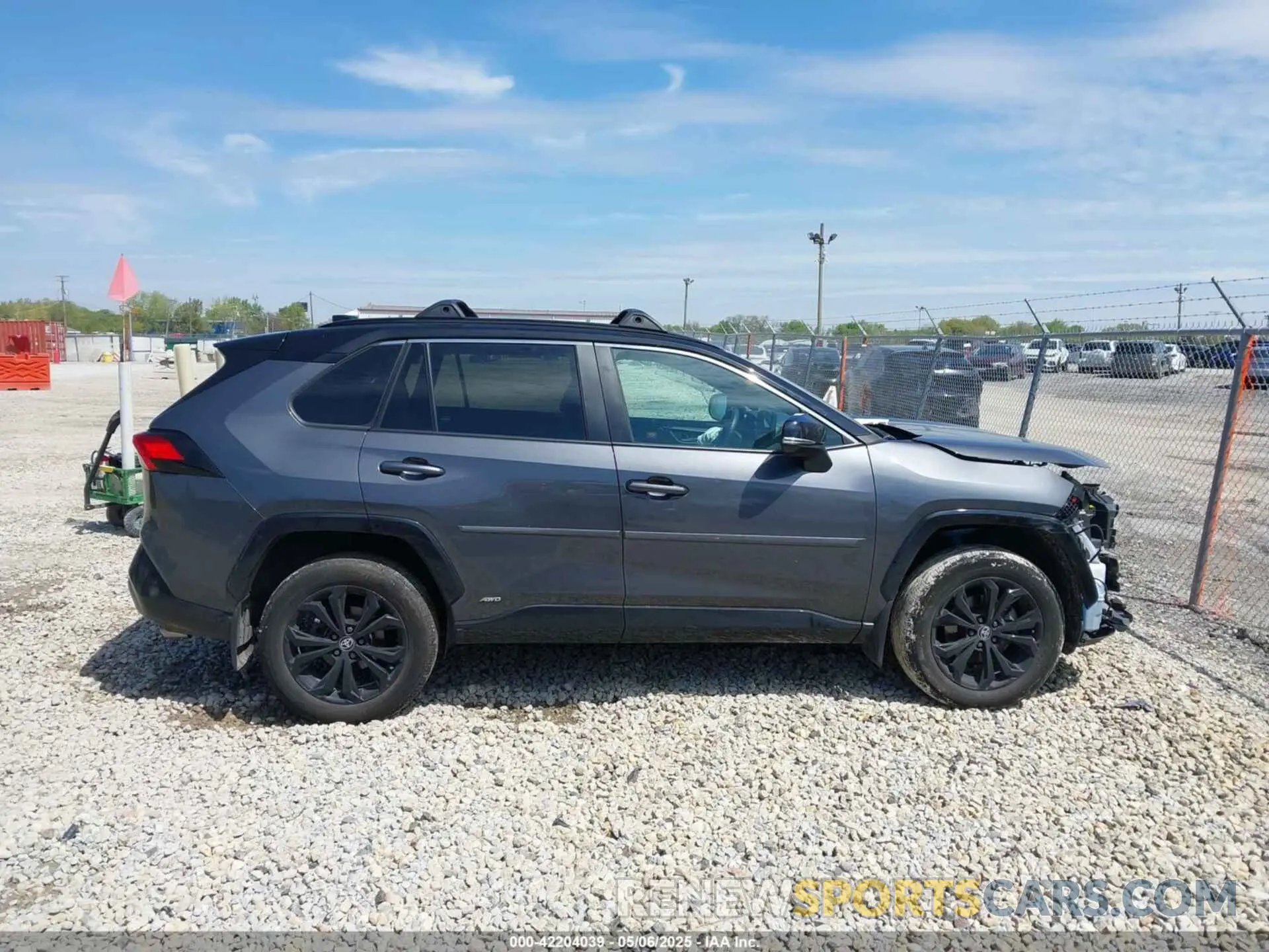 13 Photograph of a damaged car 2T3E6RFV3PW041997 TOYOTA RAV4 HYBRID 2023