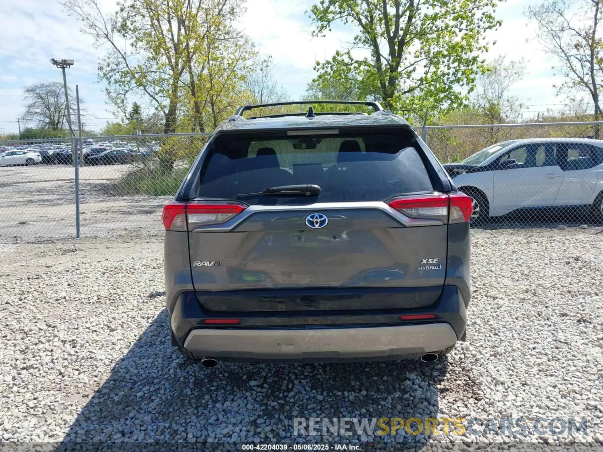 16 Photograph of a damaged car 2T3E6RFV3PW041997 TOYOTA RAV4 HYBRID 2023