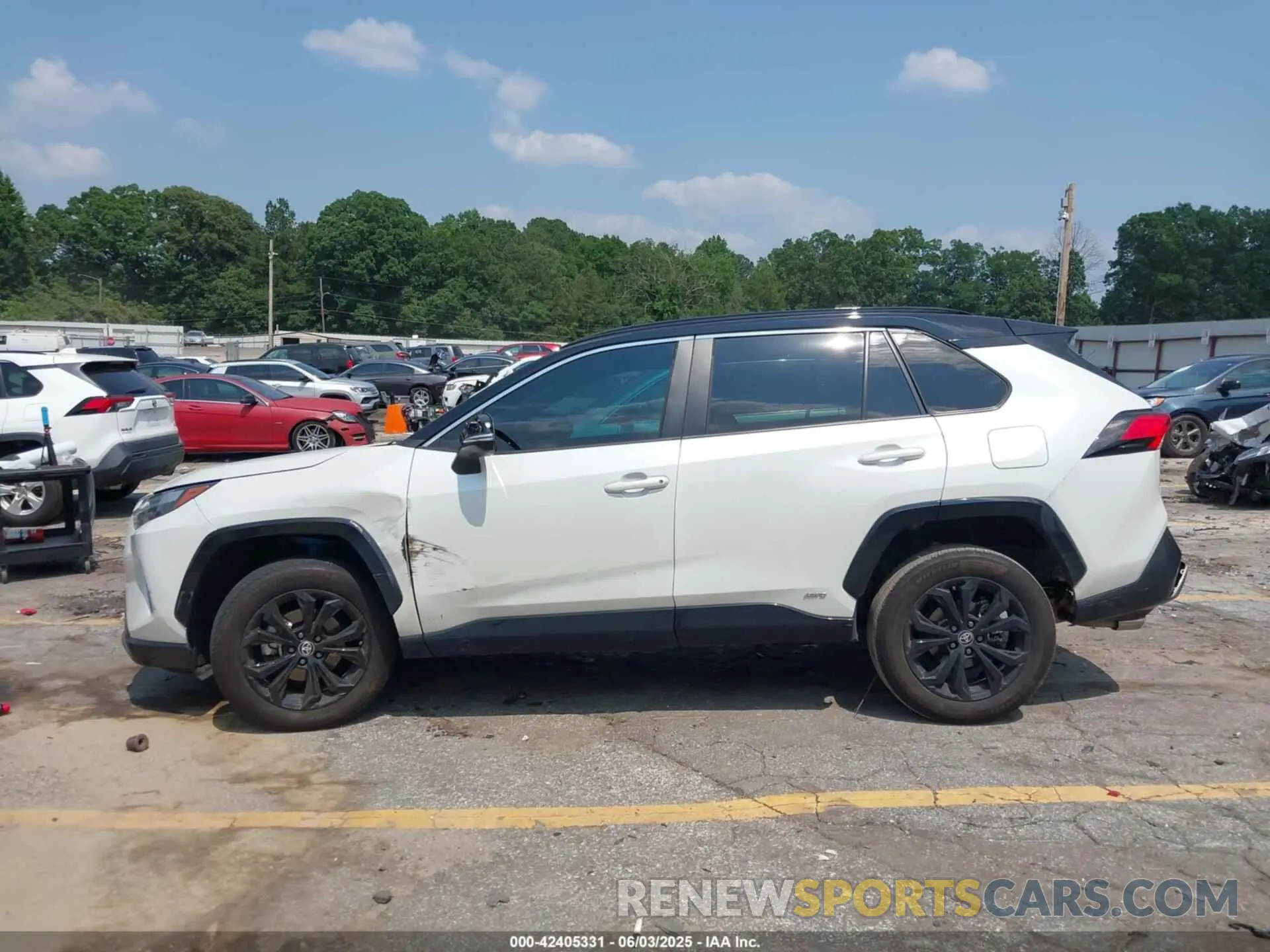 14 Photograph of a damaged car 2T3E6RFV5PW041418 TOYOTA RAV4 HYBRID 2023