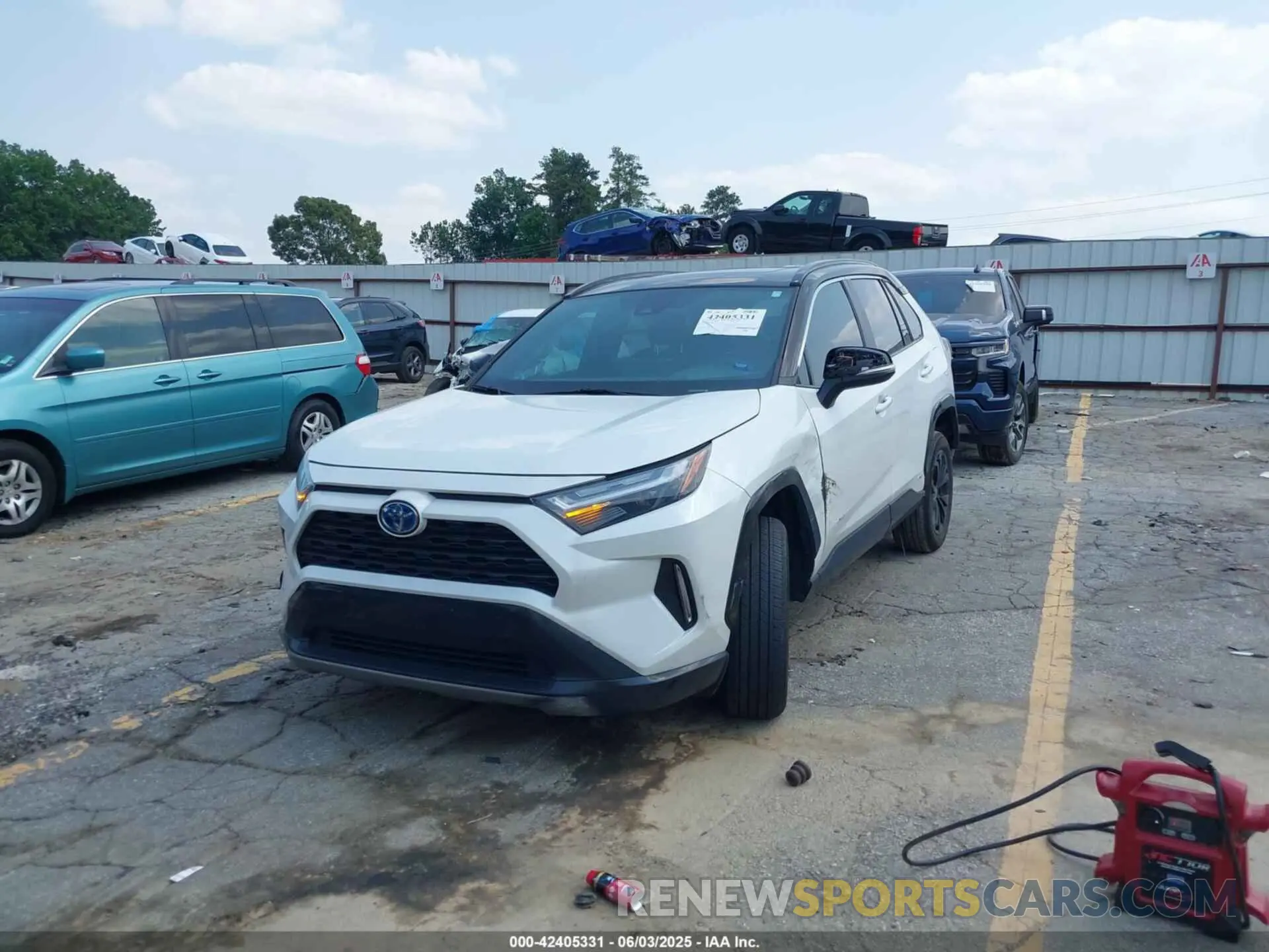2 Photograph of a damaged car 2T3E6RFV5PW041418 TOYOTA RAV4 HYBRID 2023