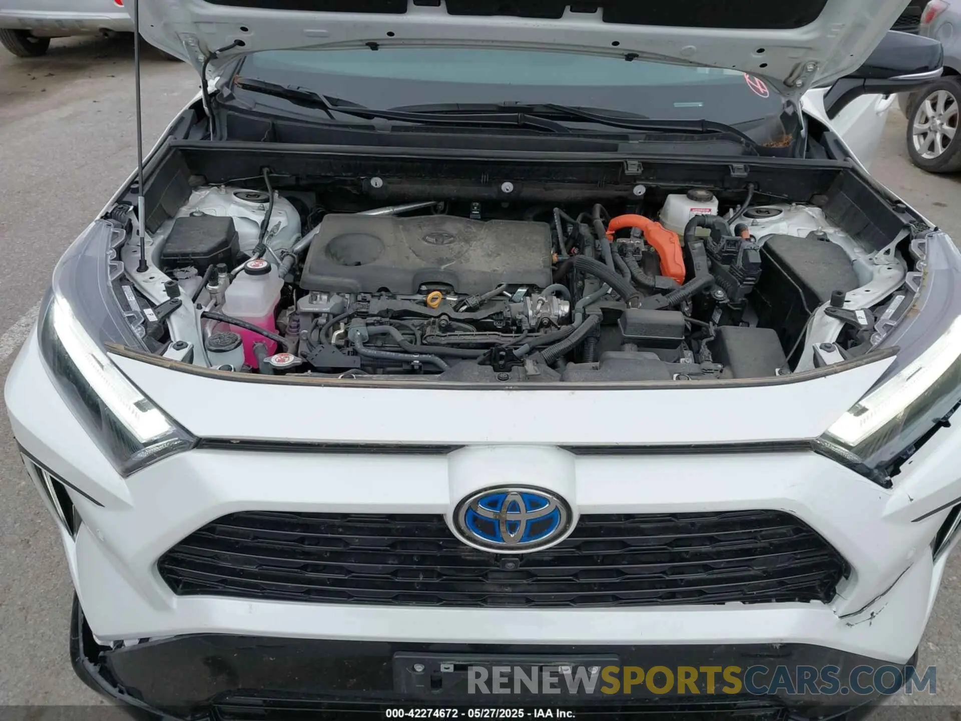 10 Photograph of a damaged car 2T3E6RFV5PW043301 TOYOTA RAV4 HYBRID 2023