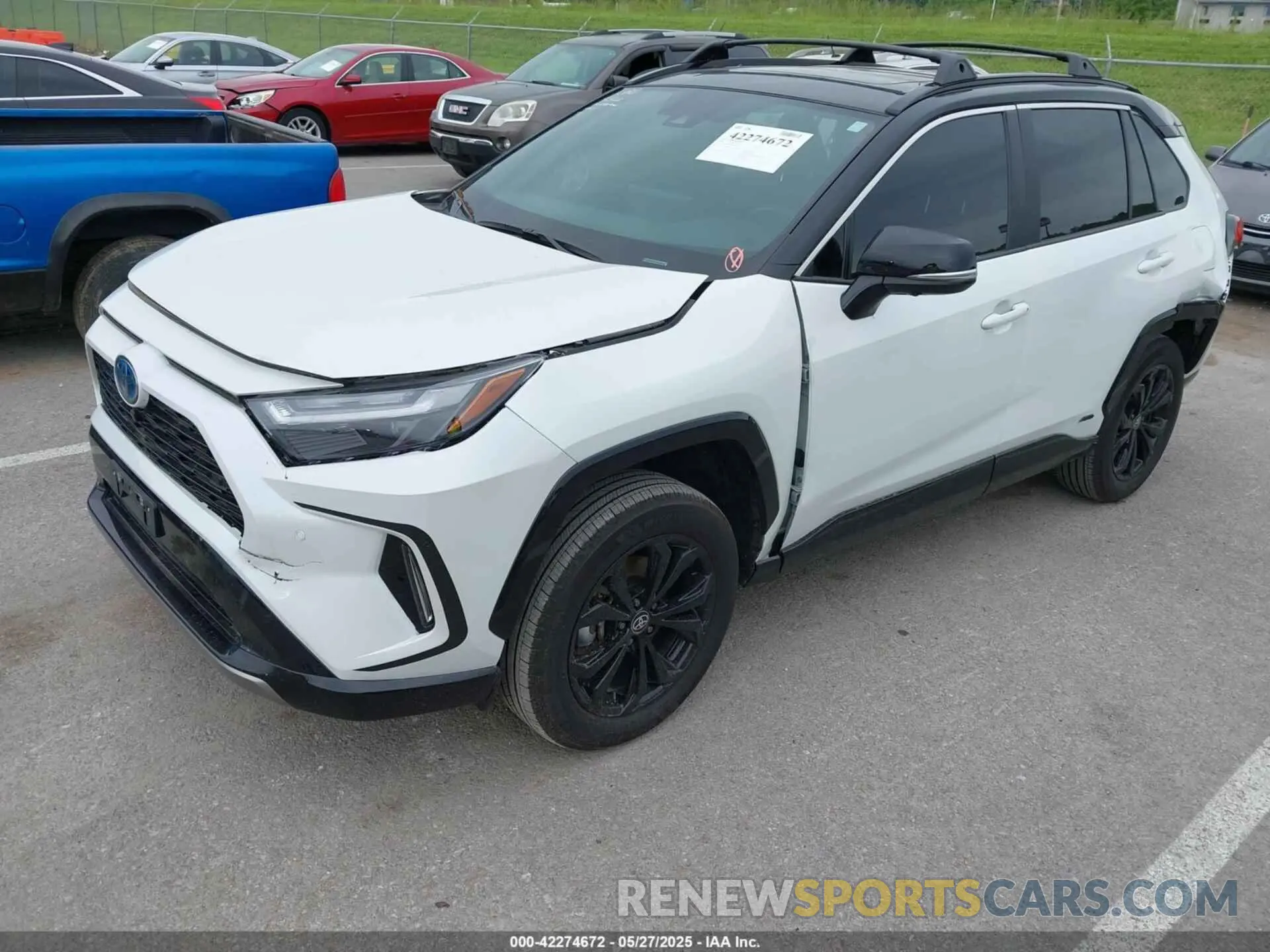 2 Photograph of a damaged car 2T3E6RFV5PW043301 TOYOTA RAV4 HYBRID 2023