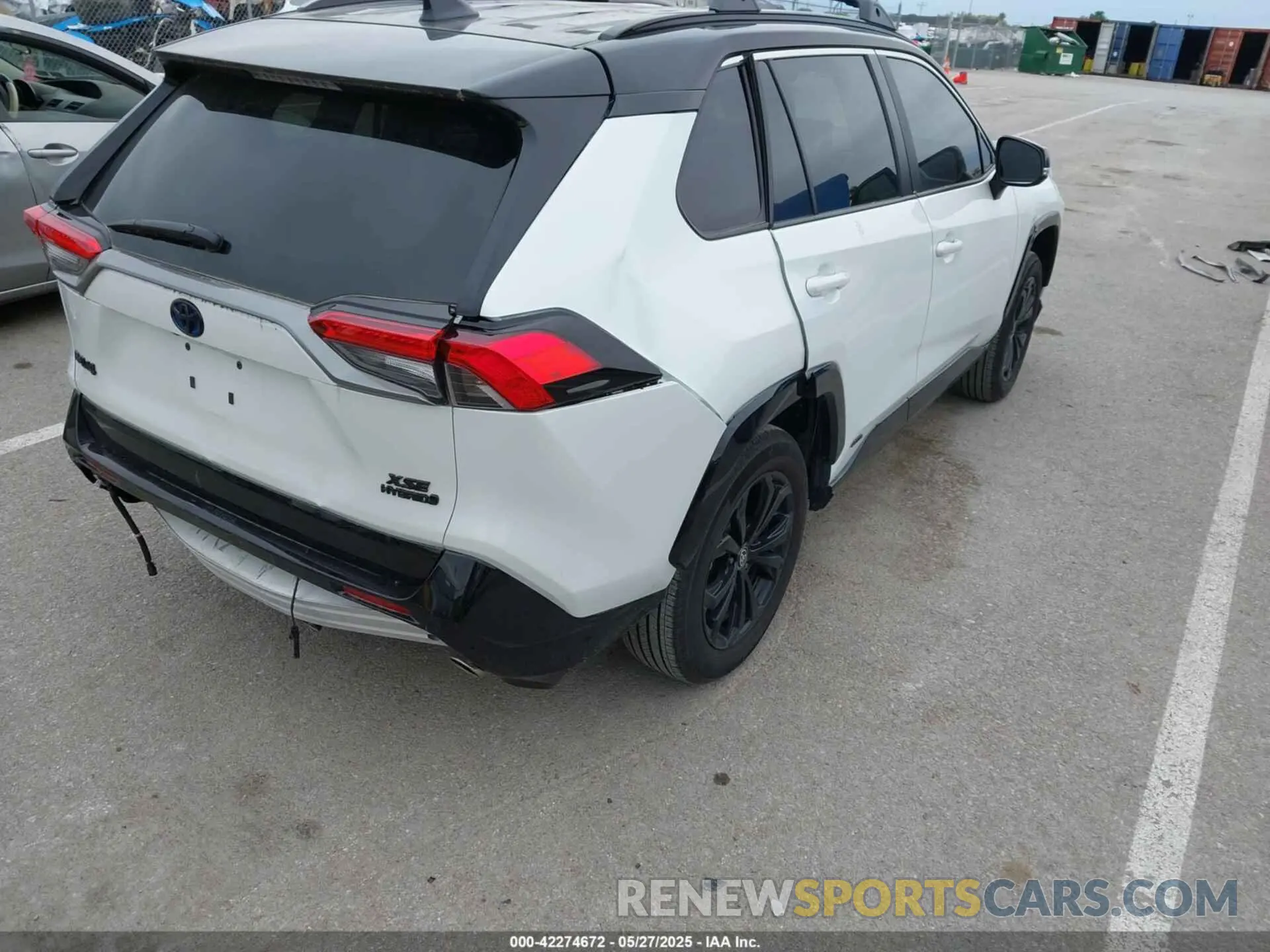 4 Photograph of a damaged car 2T3E6RFV5PW043301 TOYOTA RAV4 HYBRID 2023