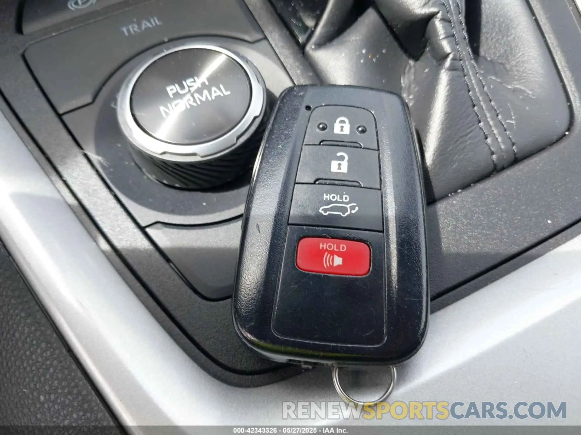 11 Photograph of a damaged car 2T3E6RFV5PW046148 TOYOTA RAV4 HYBRID 2023