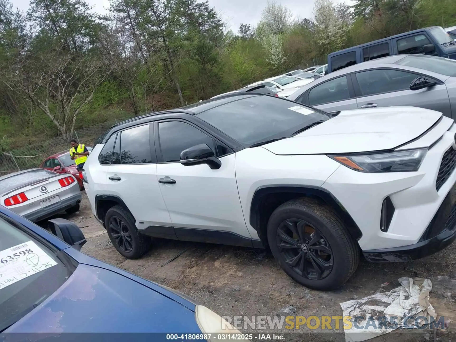 13 Photograph of a damaged car 2T3E6RFV7PW041310 TOYOTA RAV4 HYBRID 2023