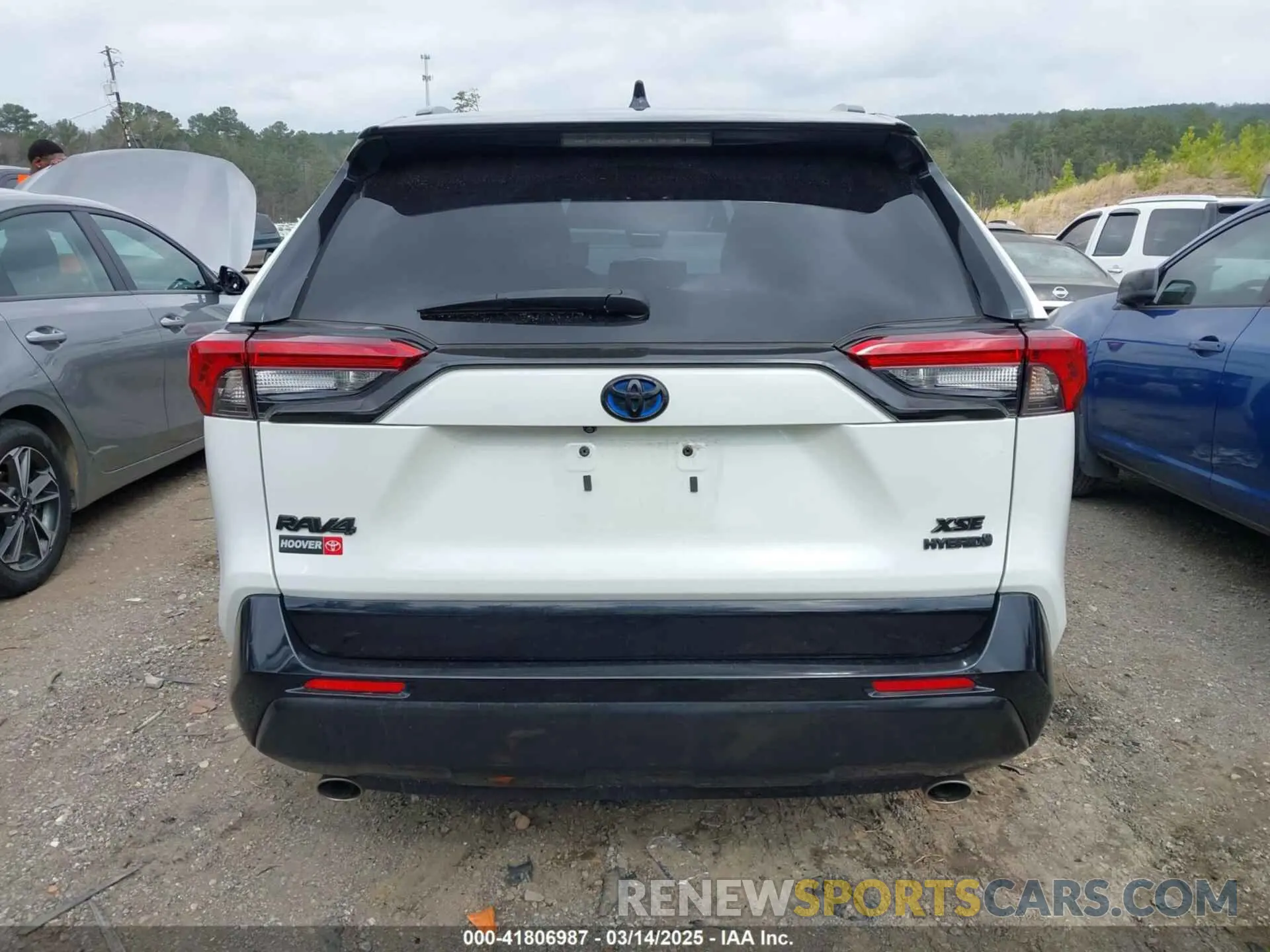 16 Photograph of a damaged car 2T3E6RFV7PW041310 TOYOTA RAV4 HYBRID 2023