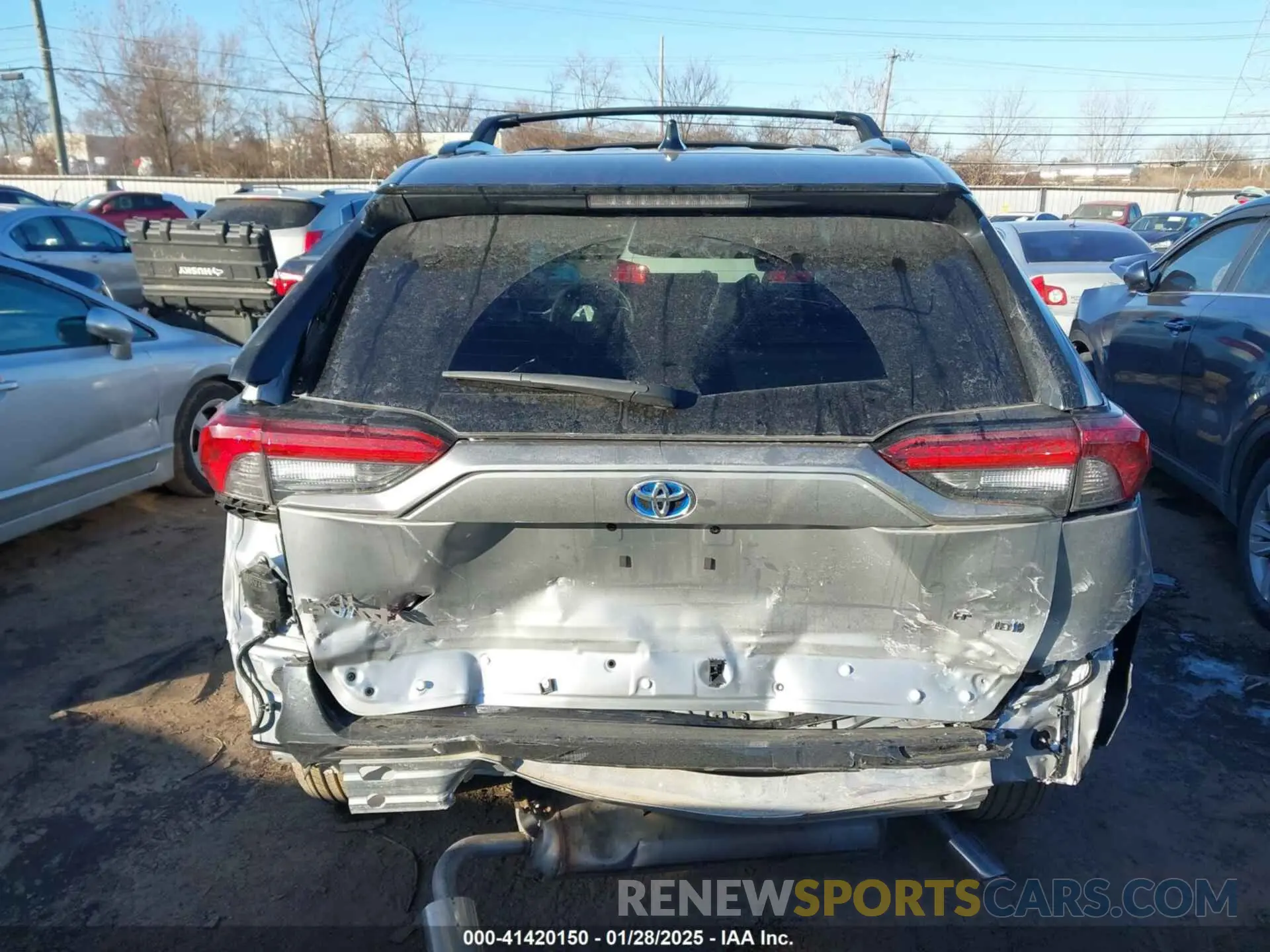 16 Photograph of a damaged car 2T3E6RFV9PW038876 TOYOTA RAV4 HYBRID 2023