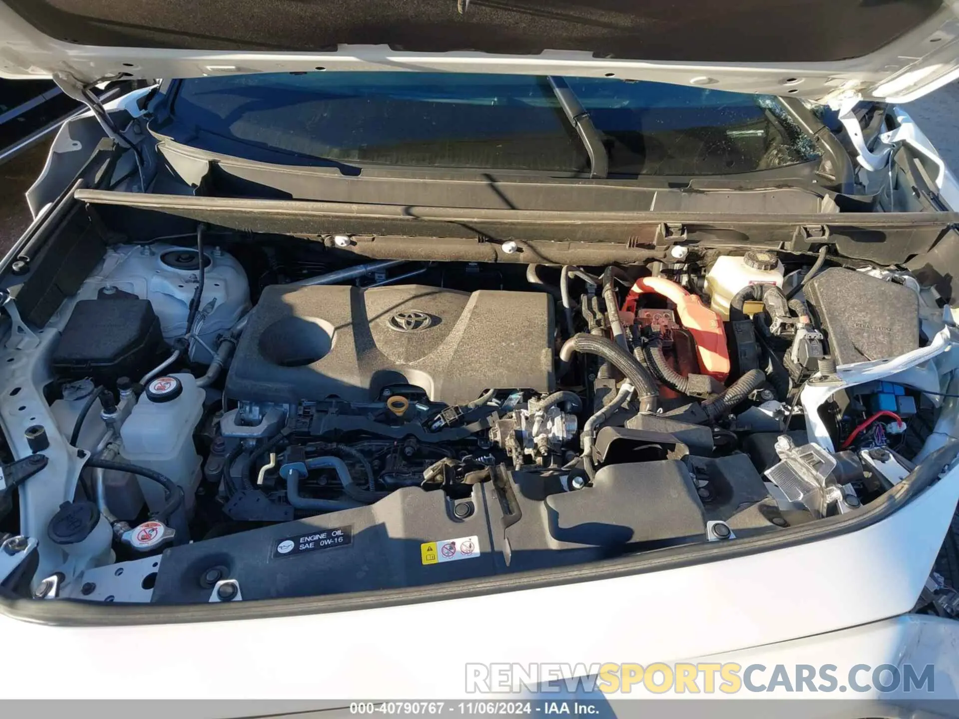 10 Photograph of a damaged car 2T3E6RFV9PW039946 TOYOTA RAV4 HYBRID 2023