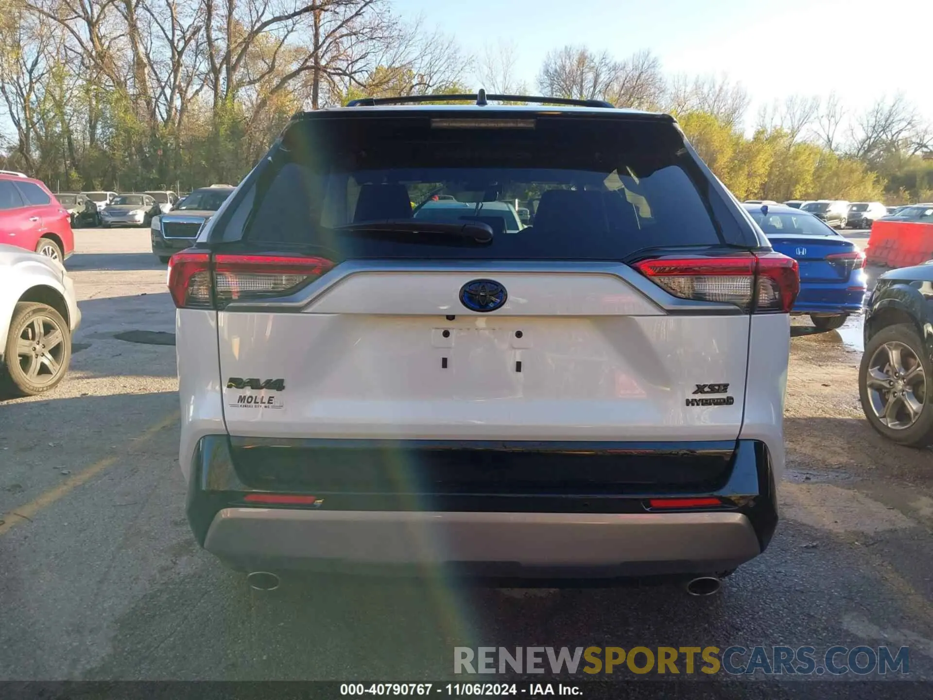 16 Photograph of a damaged car 2T3E6RFV9PW039946 TOYOTA RAV4 HYBRID 2023