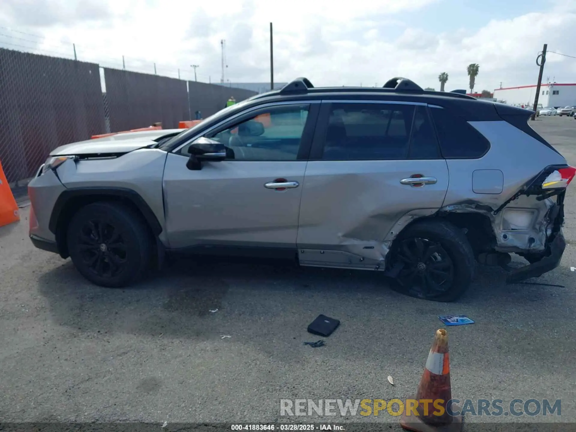 13 Photograph of a damaged car 2T3E6RFVXPW038952 TOYOTA RAV4 HYBRID 2023