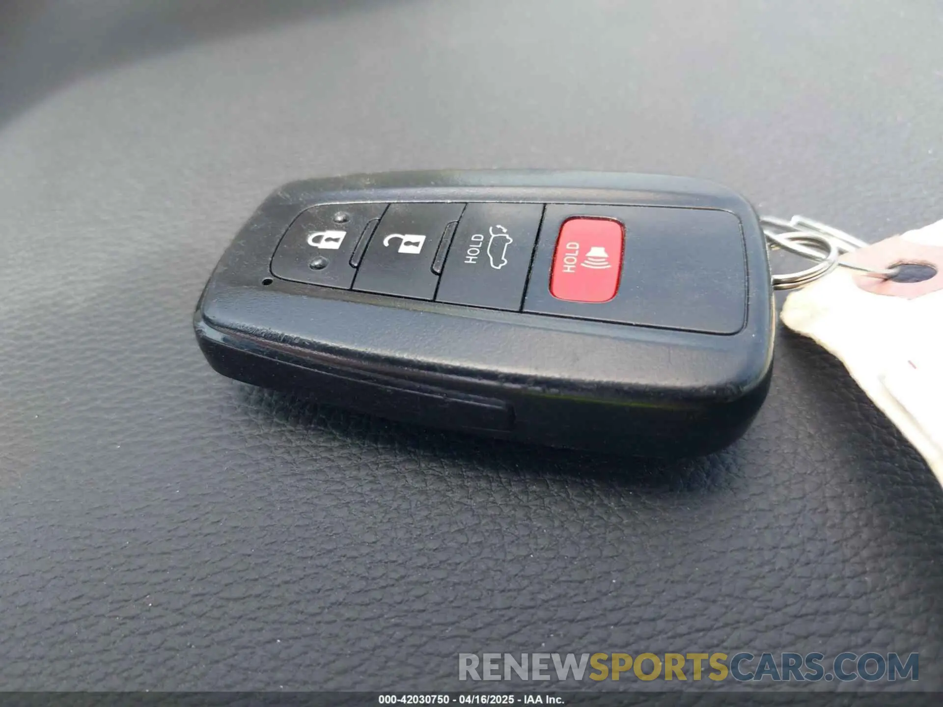 11 Photograph of a damaged car 2T3E6RFVXPW042709 TOYOTA RAV4 HYBRID 2023