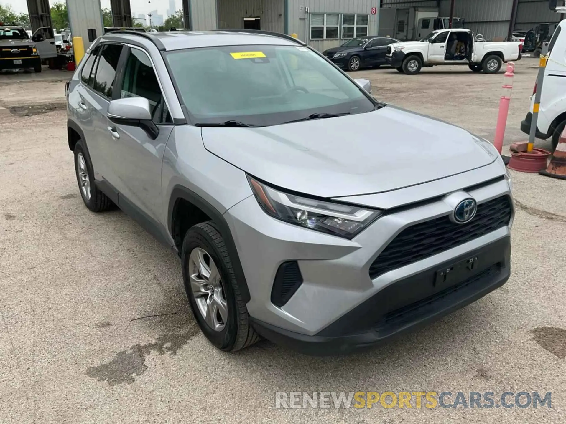 15 Photograph of a damaged car 2T3RWRFV2PW175238 TOYOTA RAV4 HYBRID 2023