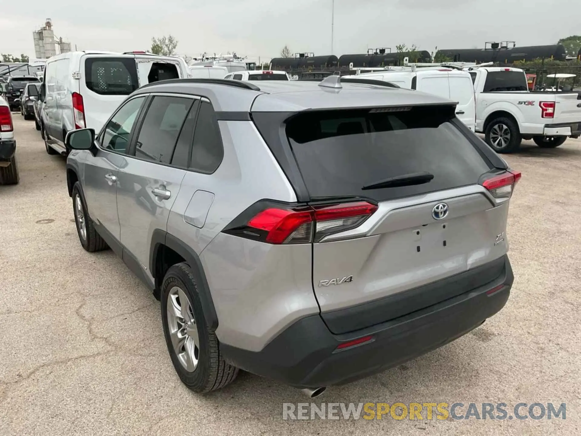 3 Photograph of a damaged car 2T3RWRFV2PW175238 TOYOTA RAV4 HYBRID 2023