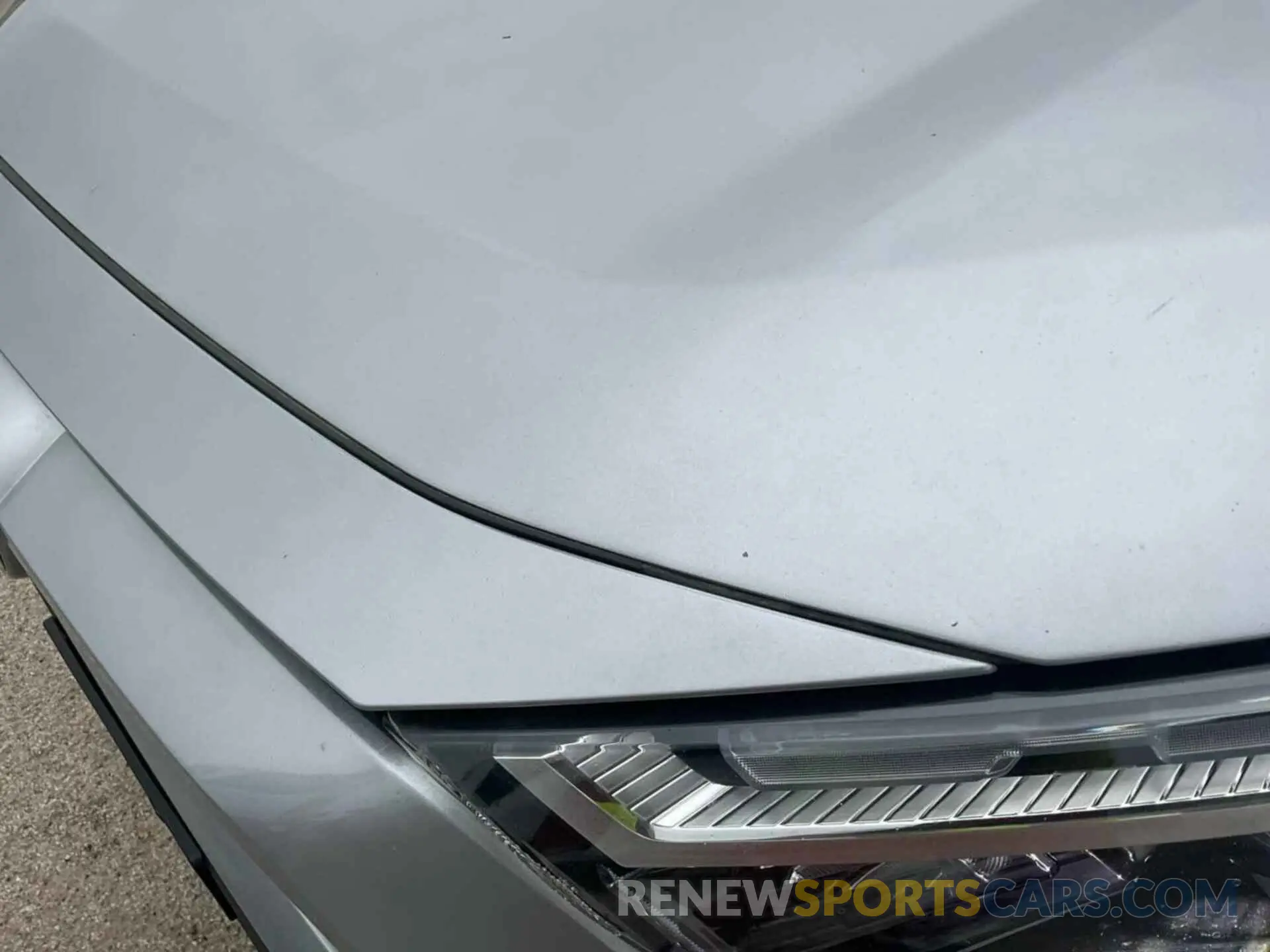 9 Photograph of a damaged car 2T3RWRFV2PW175238 TOYOTA RAV4 HYBRID 2023